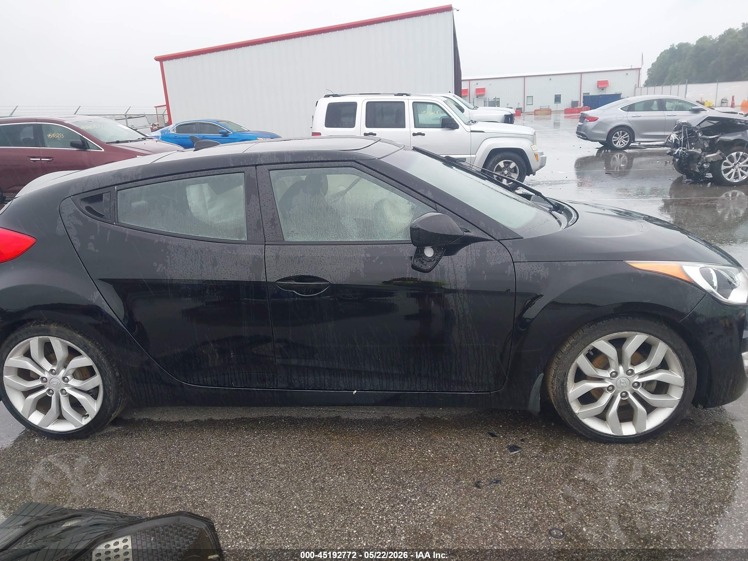 2013 Hyundai Veloster Base W/black Black vin: KMHTC6AD8DU134774