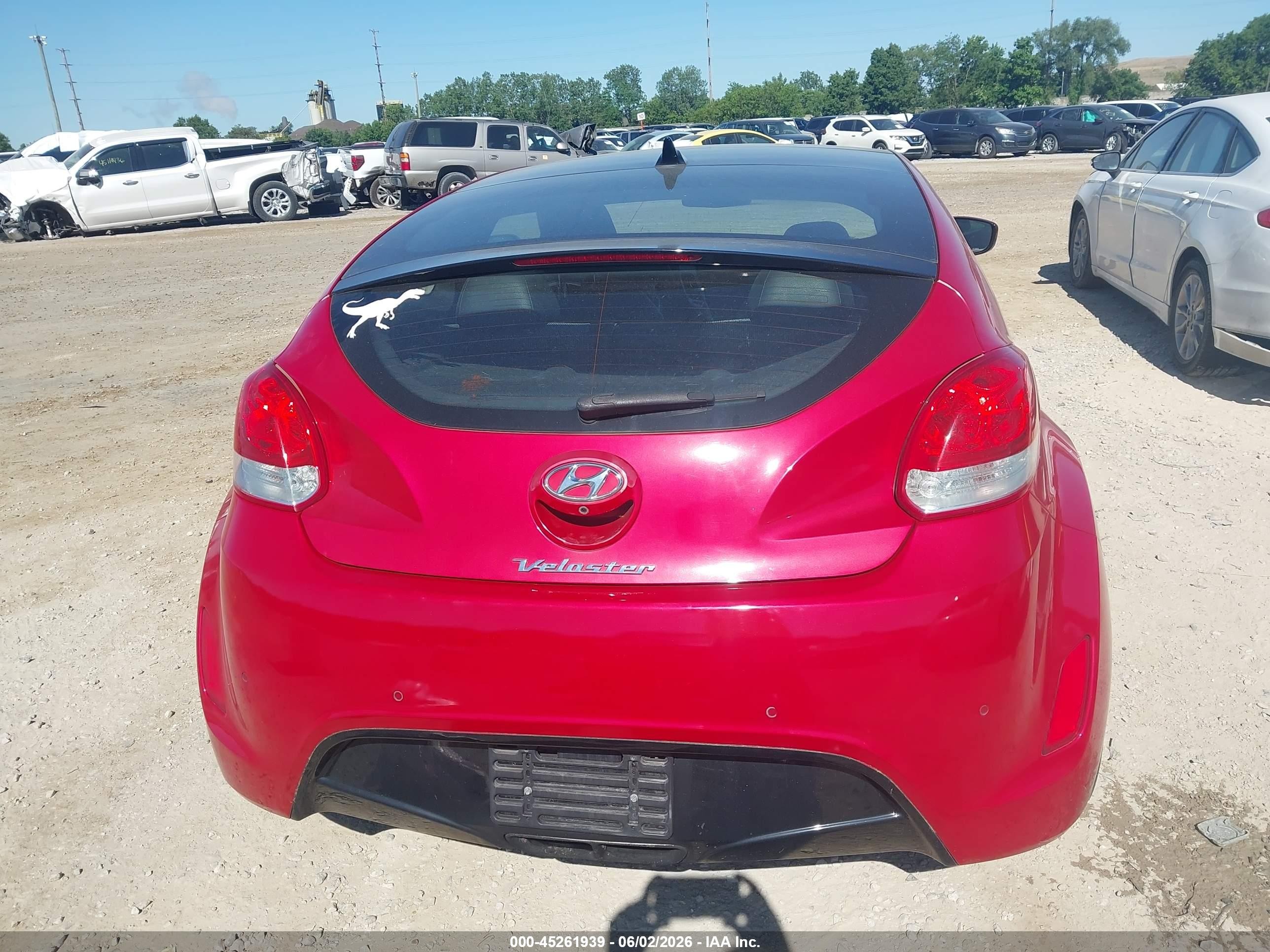 2013 Hyundai Veloster Base W/black Black vin: KMHTC6AD8DU147475