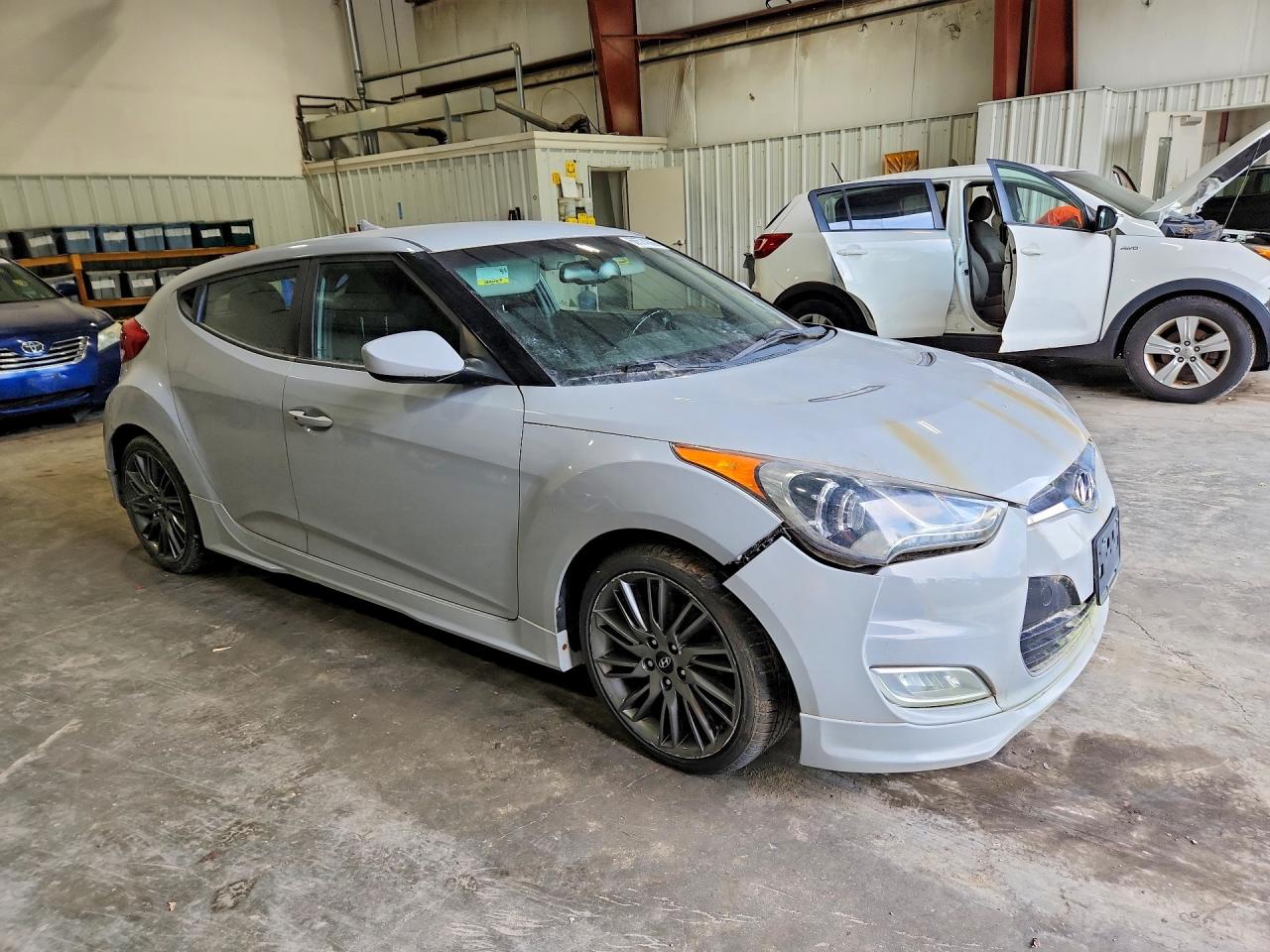 2013 Hyundai Veloster Re Mix Gray vin: KMHTC6AD8DU153213