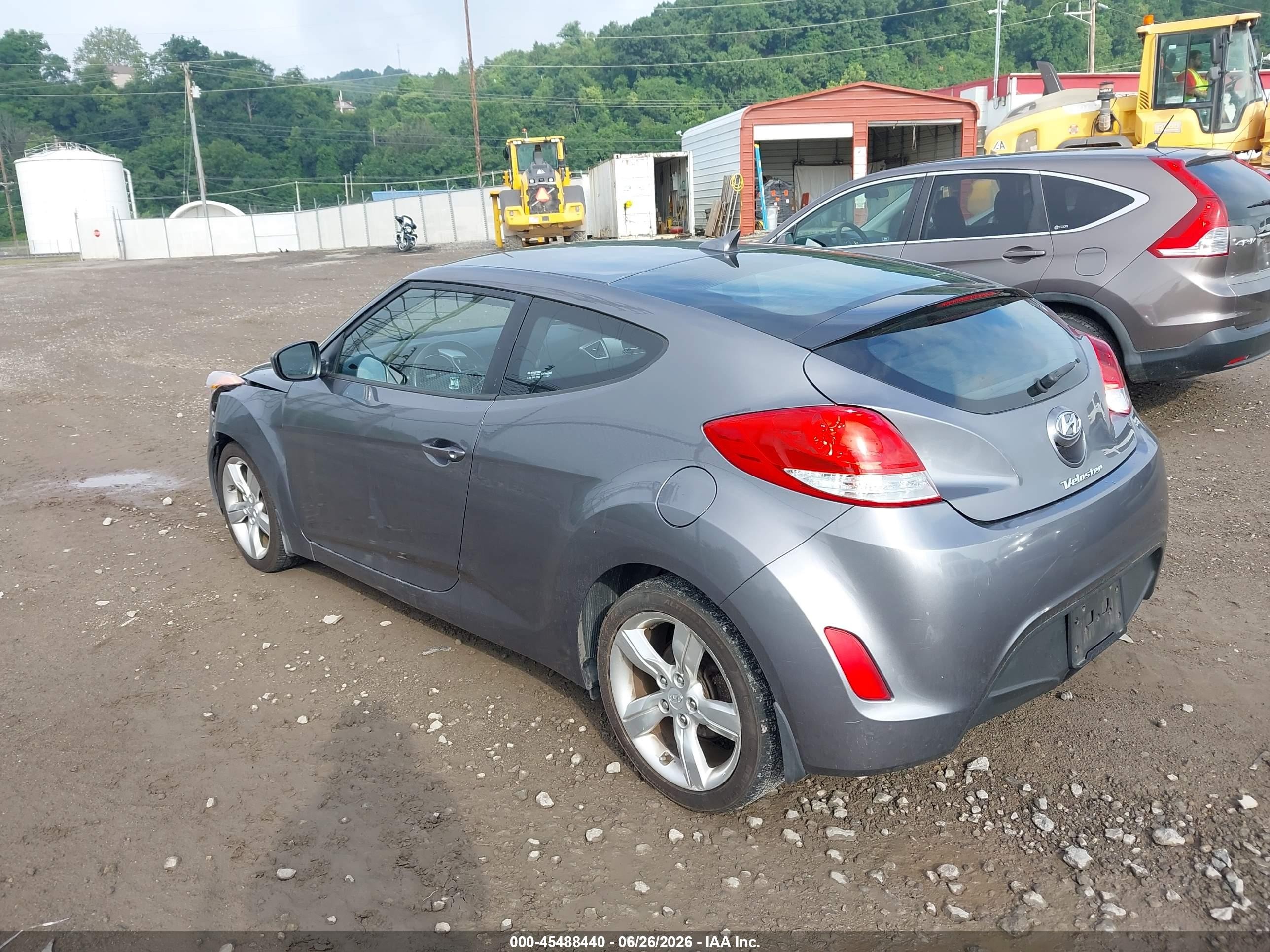 2013 Hyundai Veloster Base W/black Gray vin: KMHTC6AD8DU158038