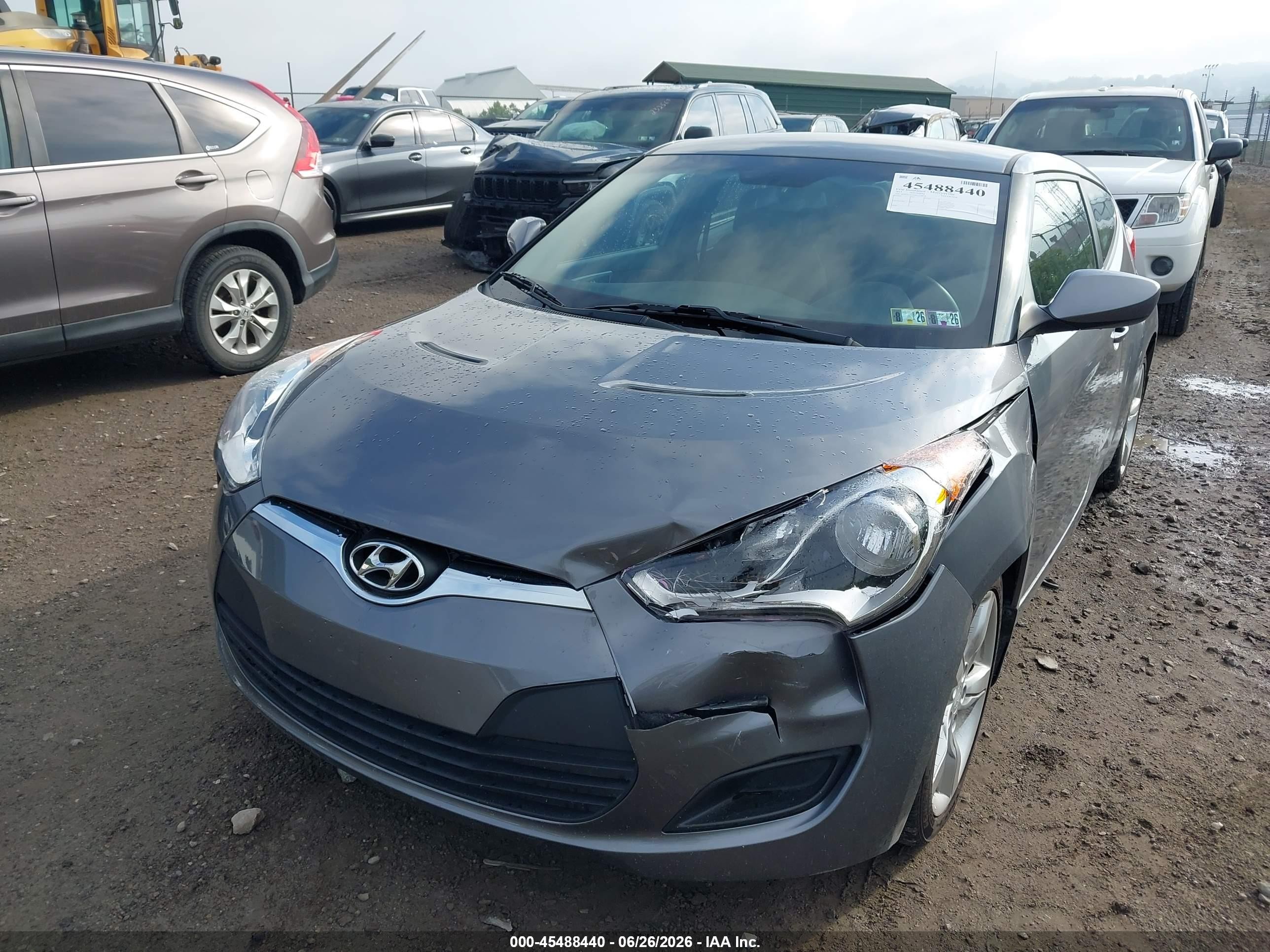 2013 Hyundai Veloster Base W/black Gray vin: KMHTC6AD8DU158038