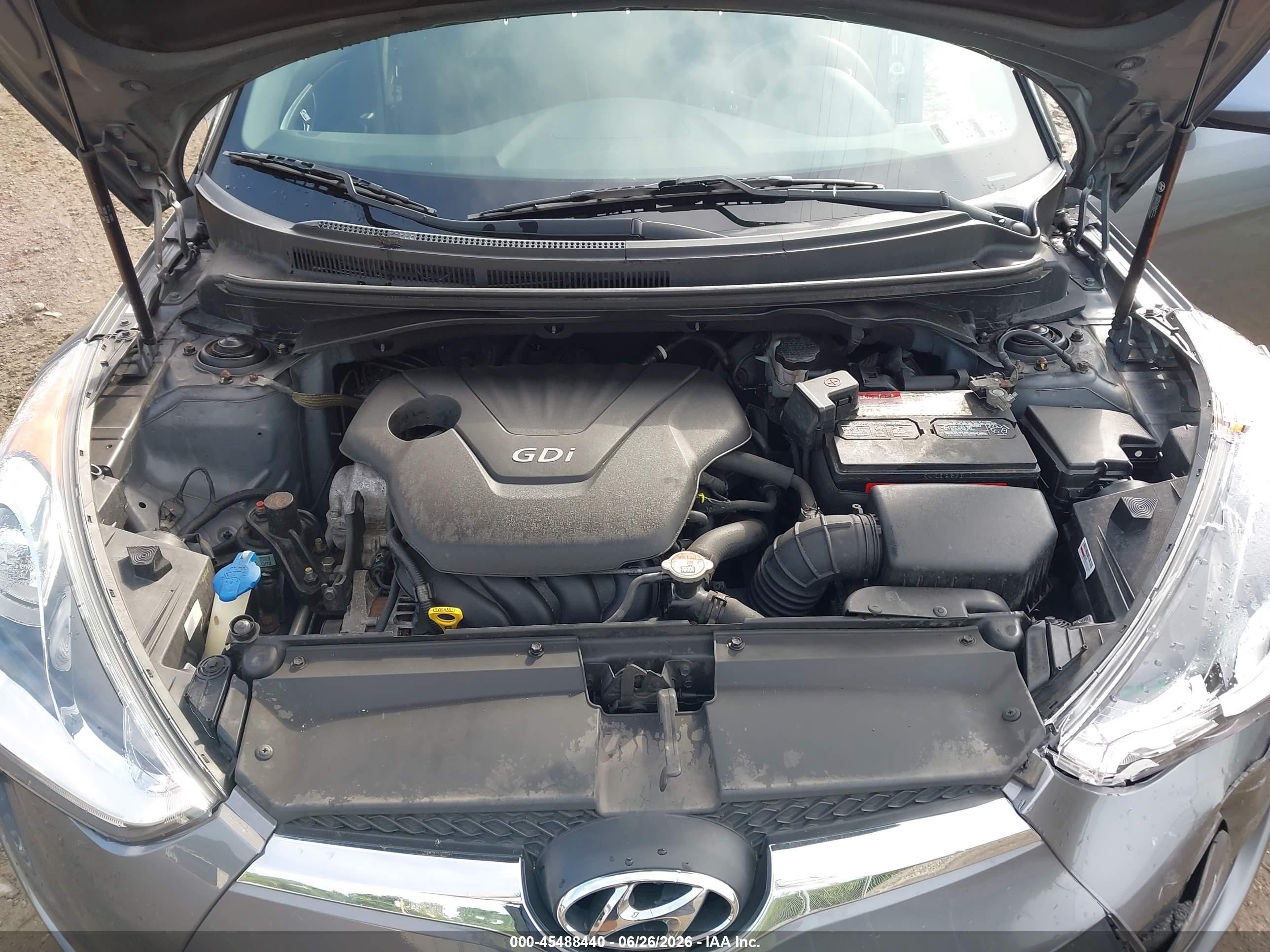 2013 Hyundai Veloster Base W/black Gray vin: KMHTC6AD8DU158038