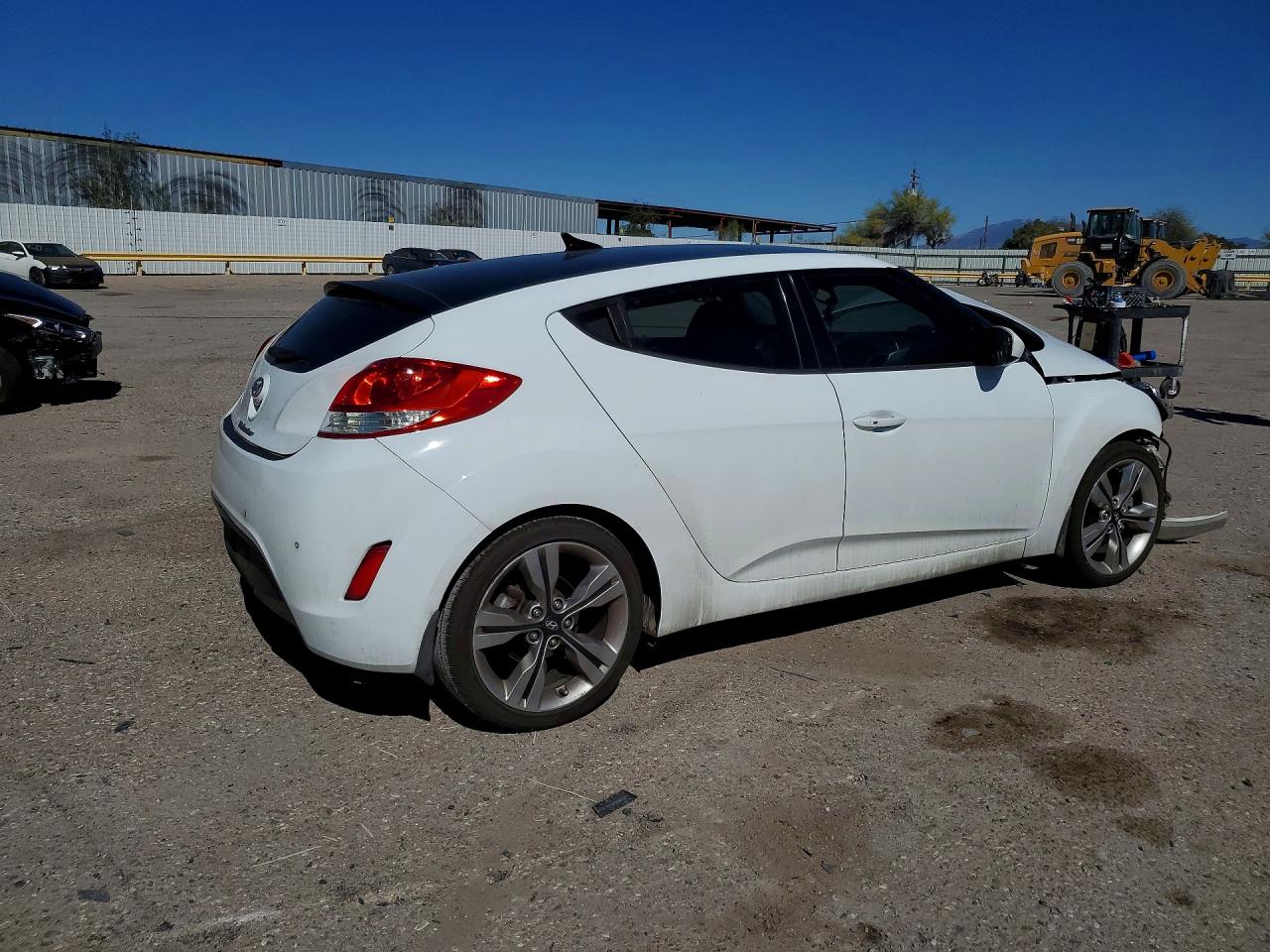 2013 Hyundai Veloster Base Белый vin: KMHTC6AD8DU176393