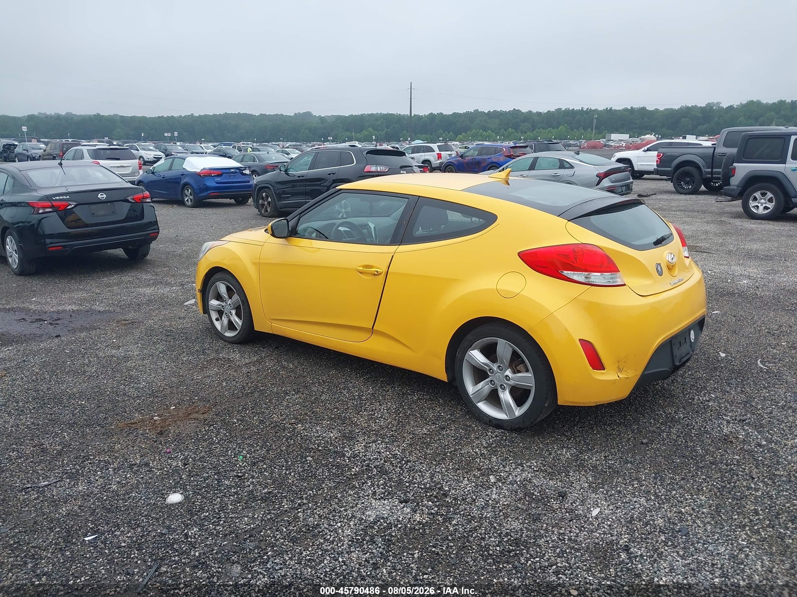 2014 Hyundai Veloster Base W/black Yellow vin: KMHTC6AD8EU183510