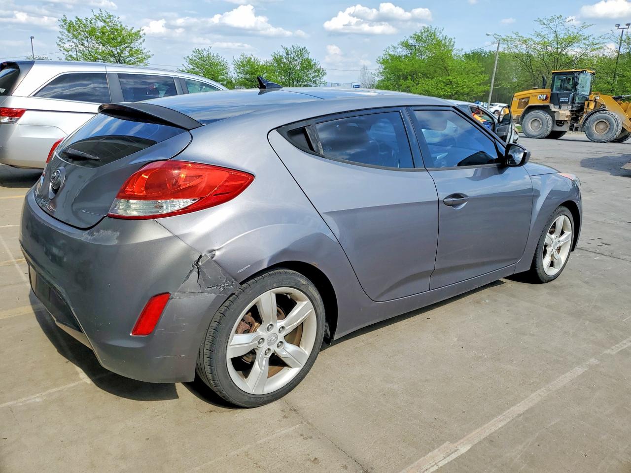 2014 Hyundai Veloster Base Gray vin: KMHTC6AD8EU217123