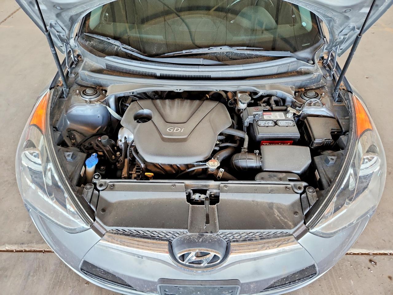 2015 Hyundai Veloster Base Серый vin: KMHTC6AD8FU233453