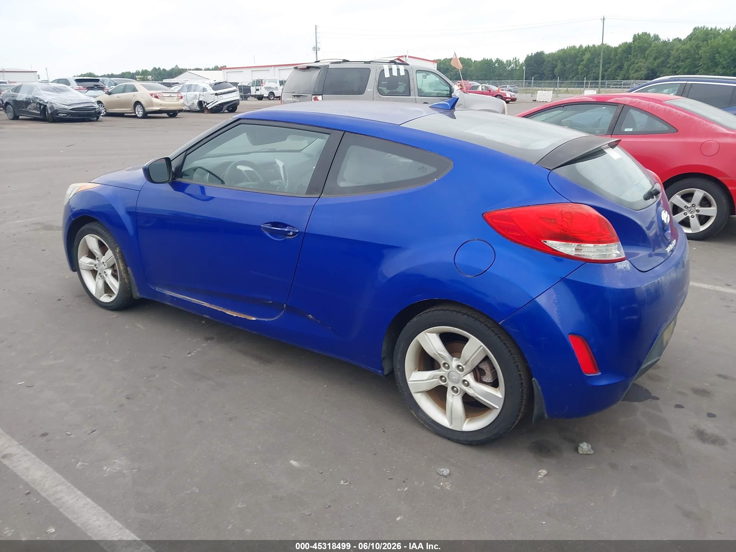 2012 Hyundai Veloster Base W/gray Blue vin: KMHTC6AD9CU027277