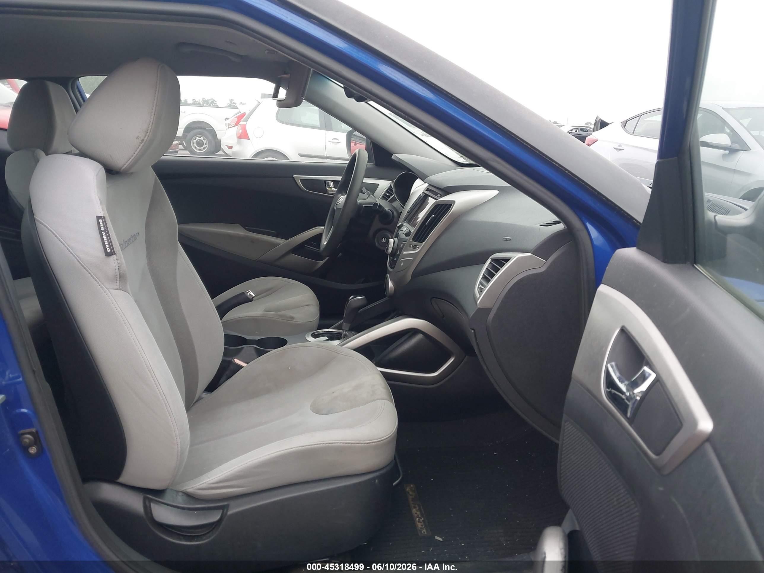 2012 Hyundai Veloster Base W/gray Blue vin: KMHTC6AD9CU027277
