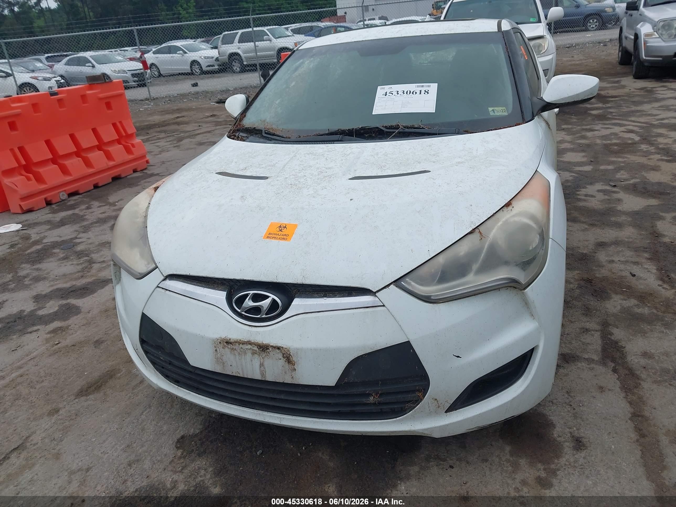 2012 Hyundai Veloster Base W/gray Белый vin: KMHTC6AD9CU039767