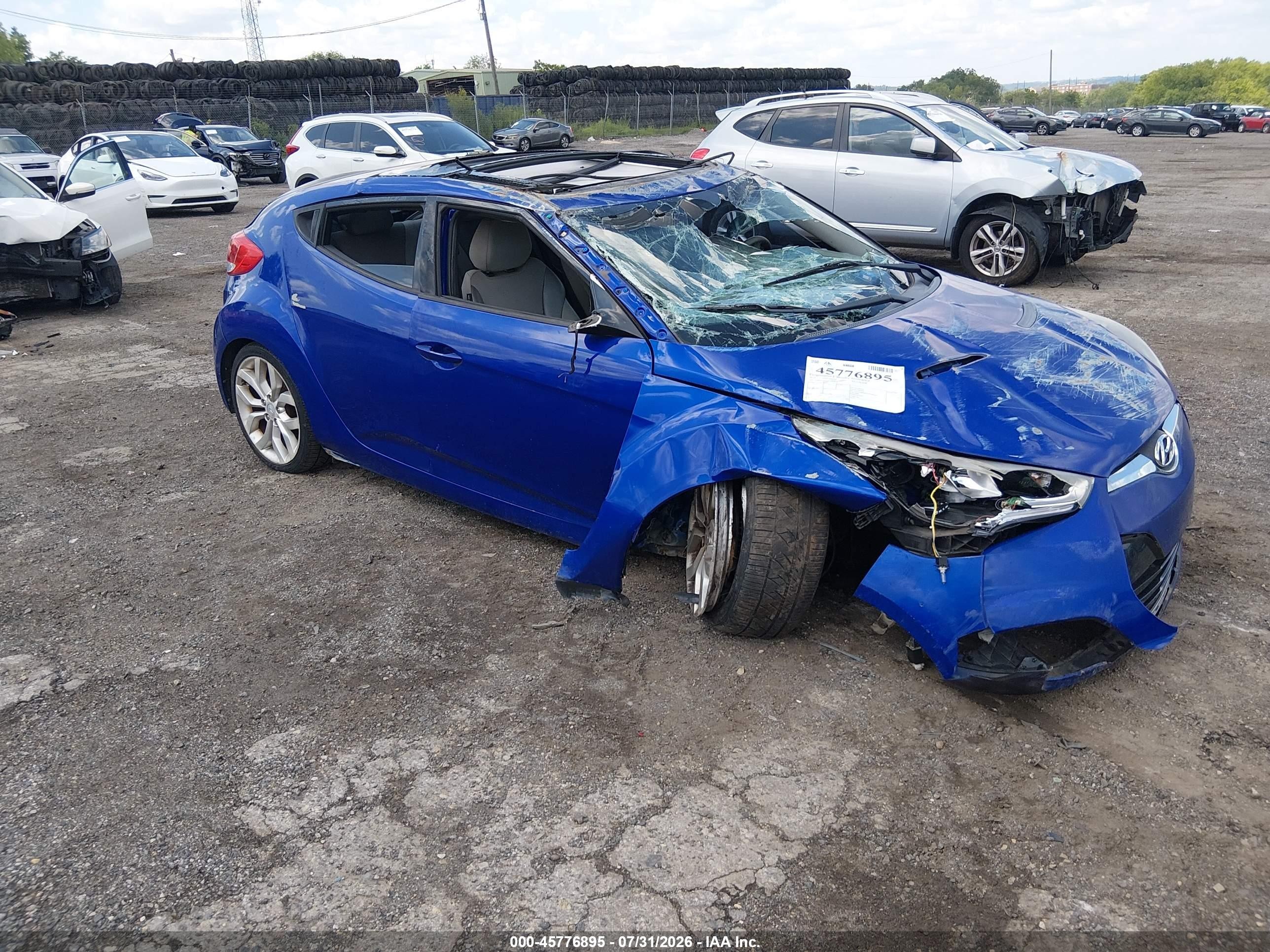 2012 Hyundai Veloster Base W/gray Blue vin: KMHTC6AD9CU059839