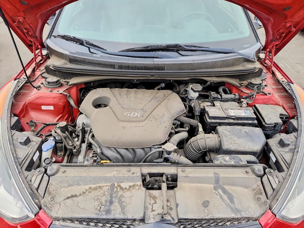 2013 Hyundai Veloster Base Burgundy vin: KMHTC6AD9DU089571