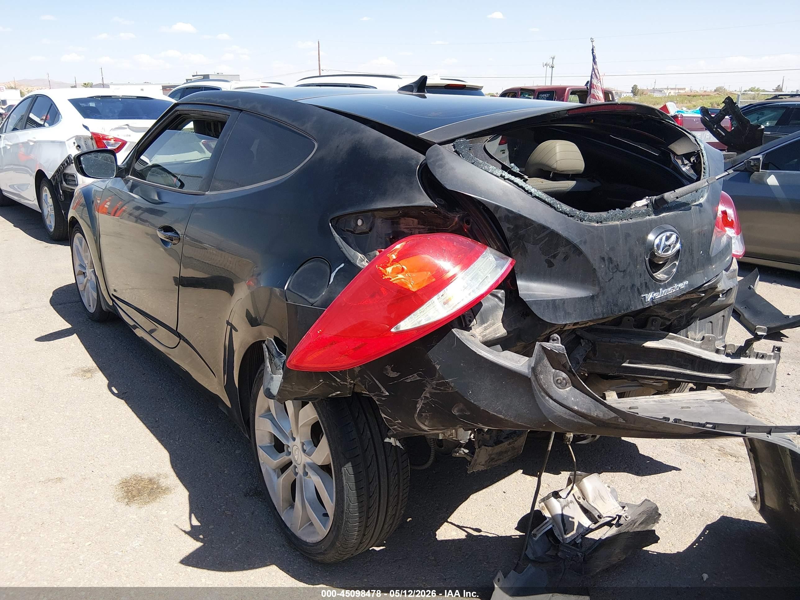 2013 Hyundai Veloster Base W/gray Black vin: KMHTC6AD9DU095290
