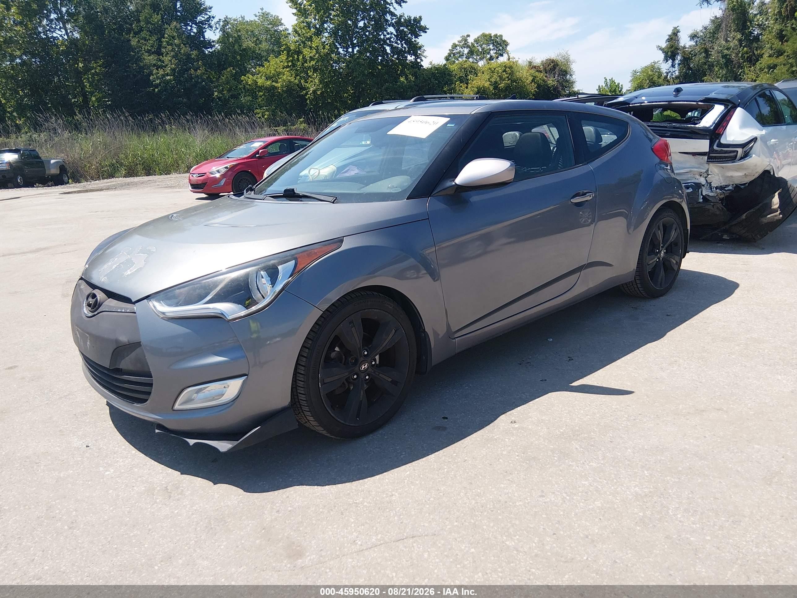 2013 Hyundai Veloster Base W/black Gray vin: KMHTC6AD9DU102030