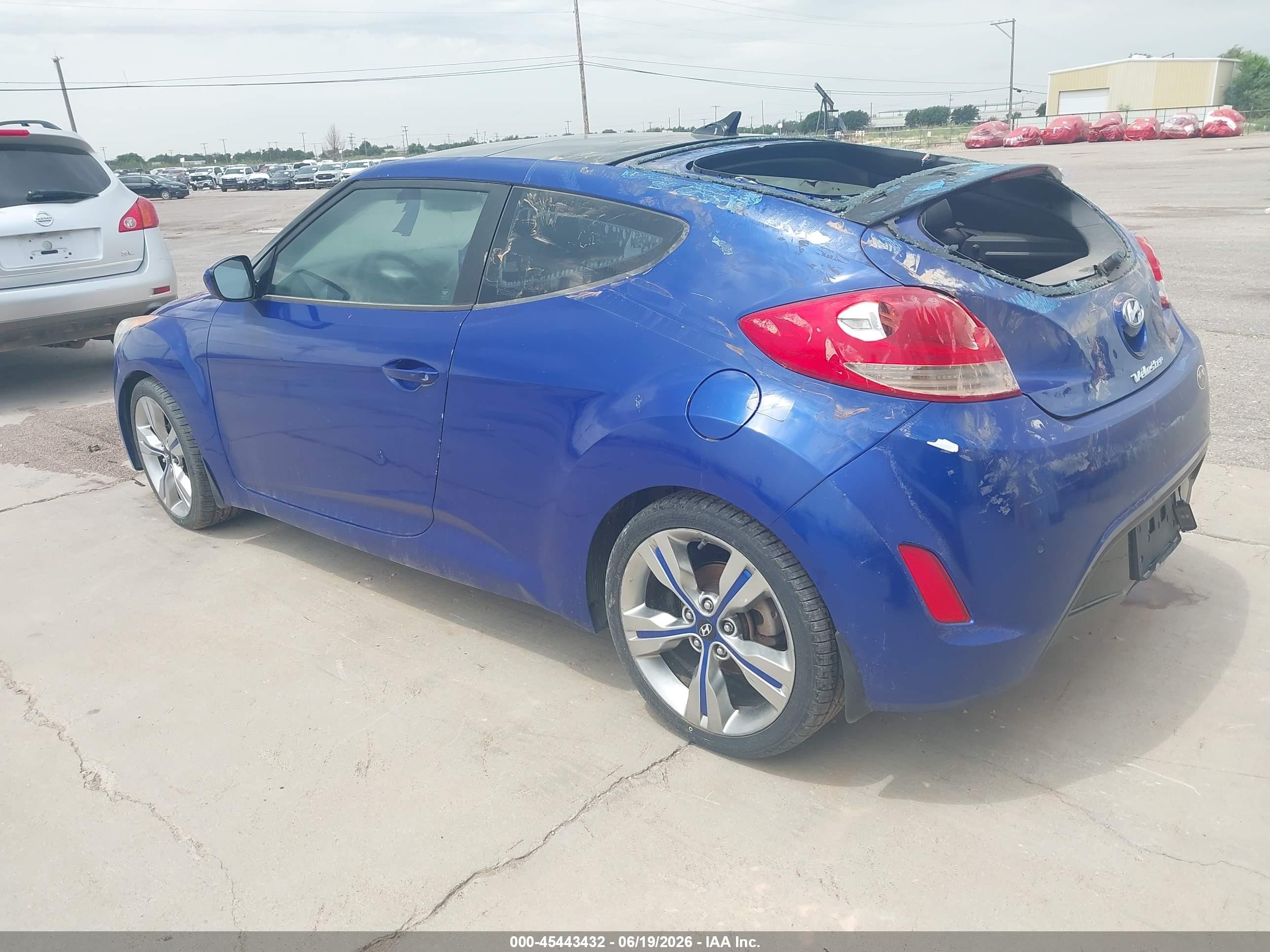 2013 Hyundai Veloster Base W/black Blue vin: KMHTC6AD9DU112847