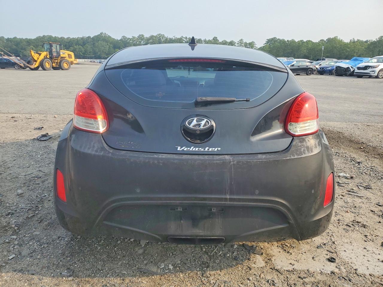 2013 Hyundai Veloster Base Black vin: KMHTC6AD9DU119393