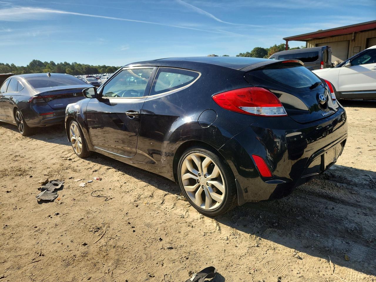 2013 Hyundai Veloster Base Black vin: KMHTC6AD9DU131821