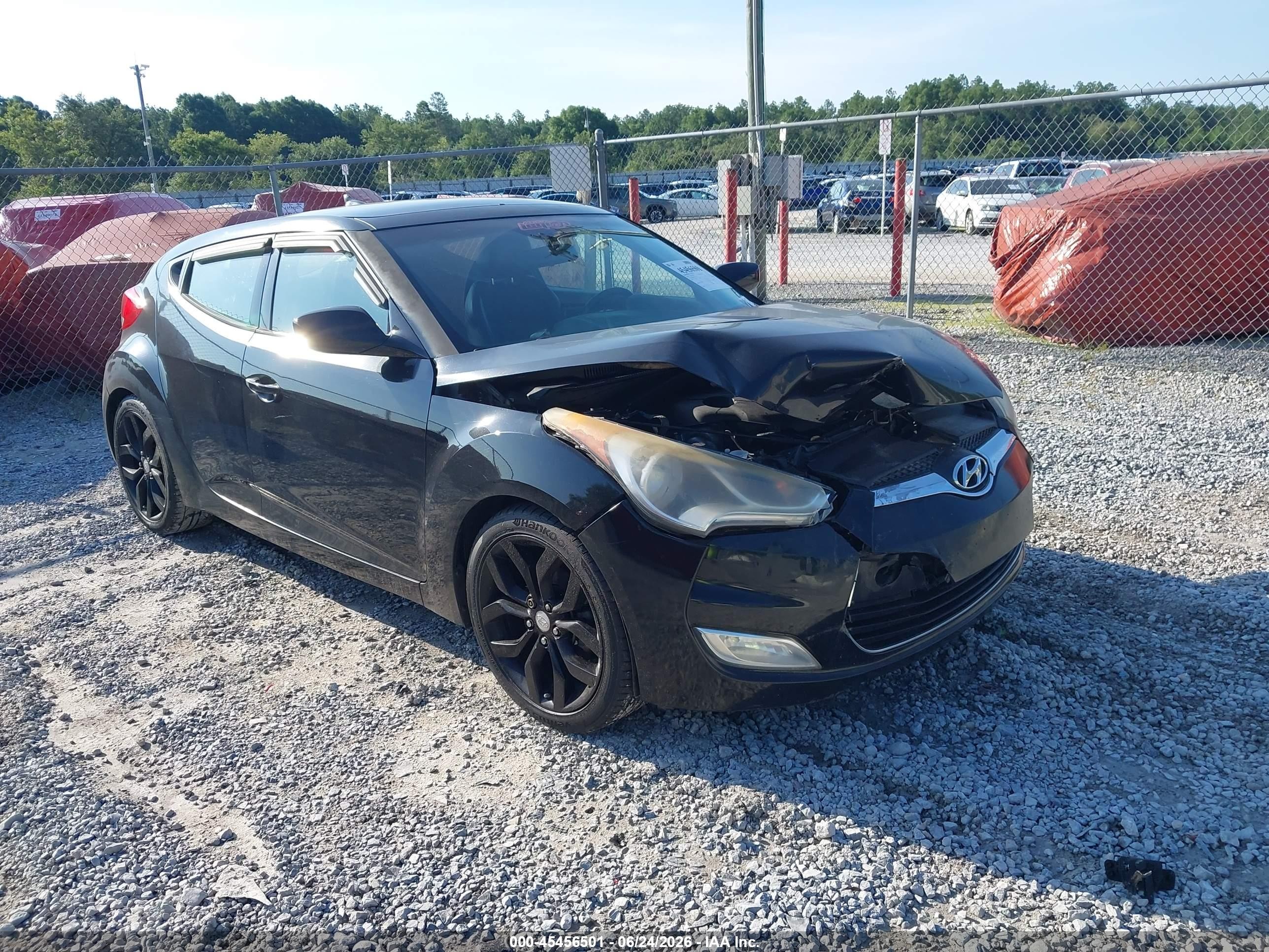 2013 Hyundai Veloster   Black vin: KMHTC6AD9DU139000