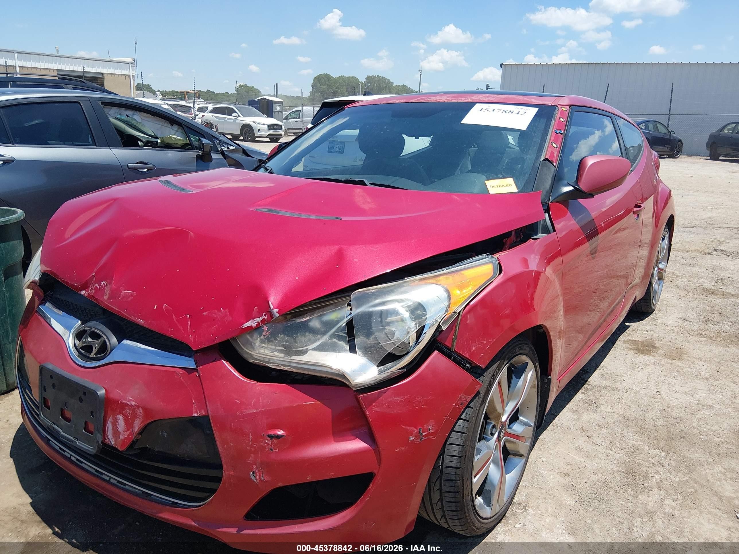 2013 Hyundai Veloster Base W/black Red vin: KMHTC6AD9DU158310