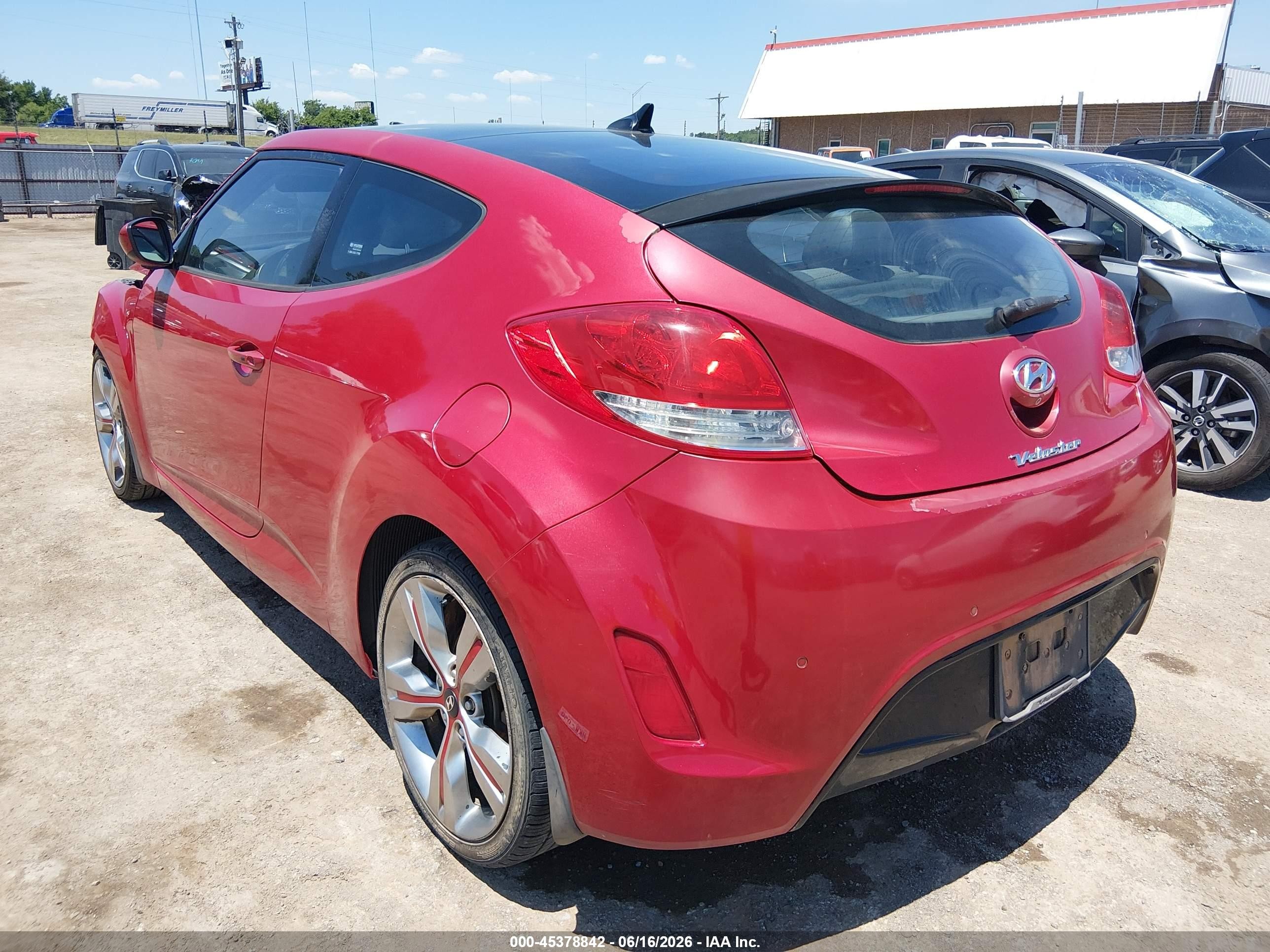 2013 Hyundai Veloster Base W/black Red vin: KMHTC6AD9DU158310