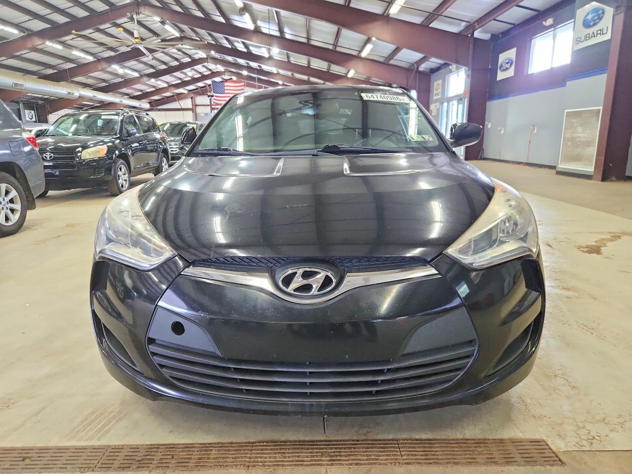 2013 Hyundai Veloster Base Black vin: KMHTC6AD9DU162339