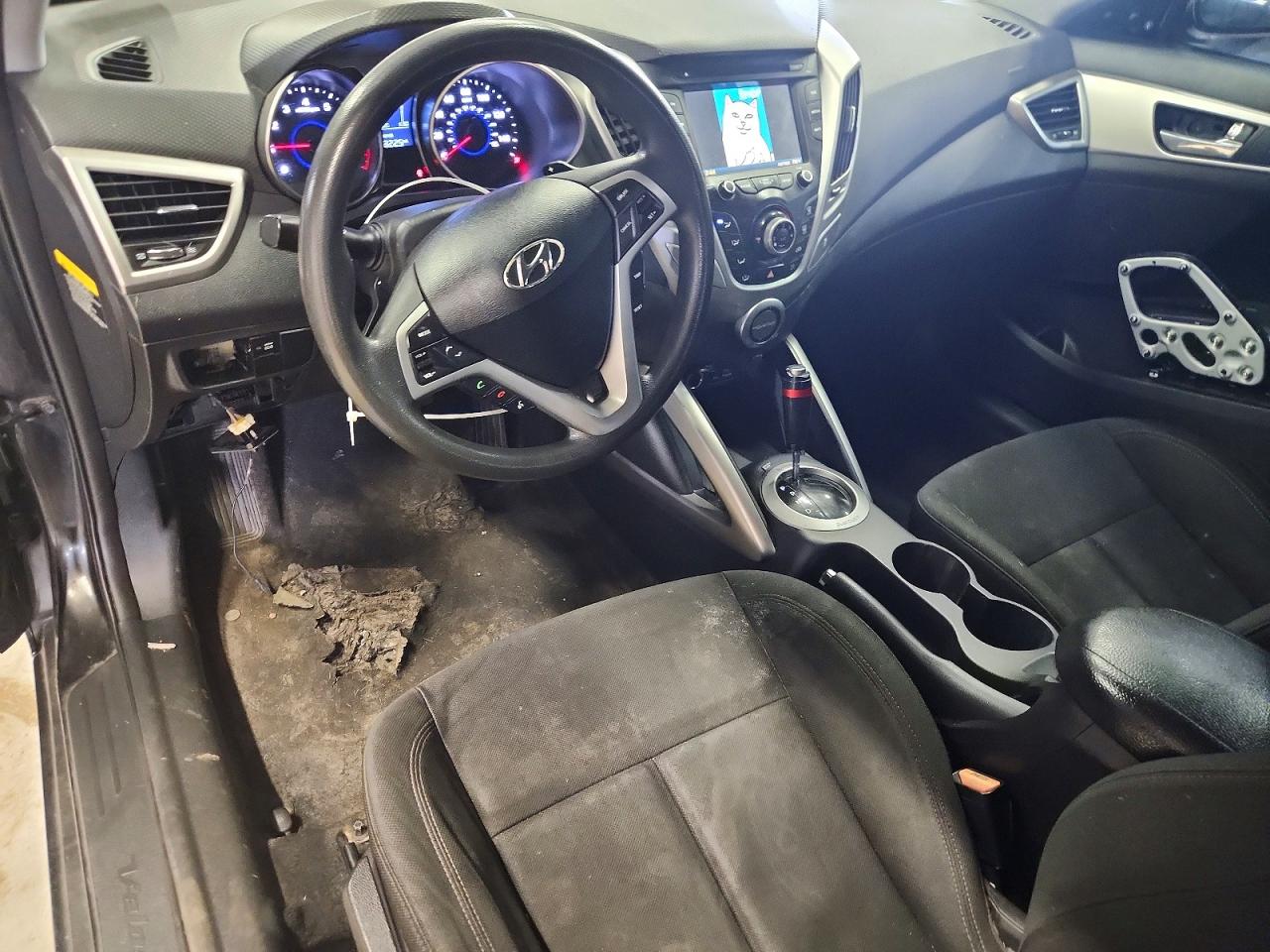 2013 Hyundai Veloster Base Black vin: KMHTC6AD9DU162339