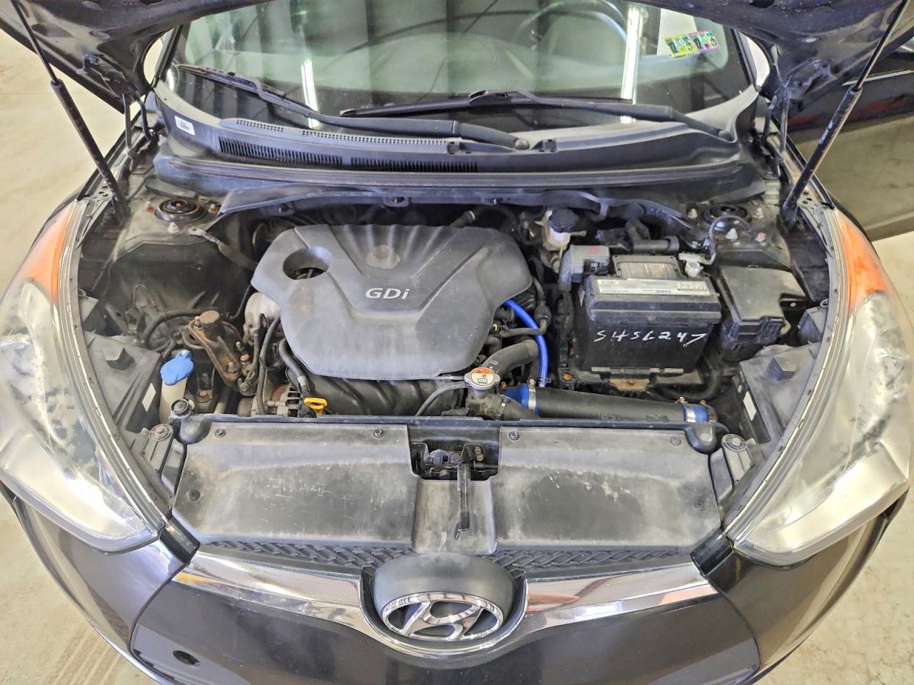 2013 Hyundai Veloster Base Black vin: KMHTC6AD9DU162339