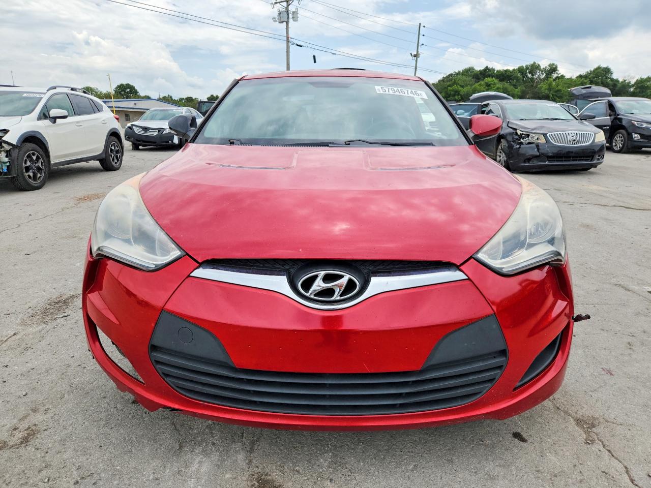 2013 Hyundai Veloster Base Red vin: KMHTC6AD9DU165886