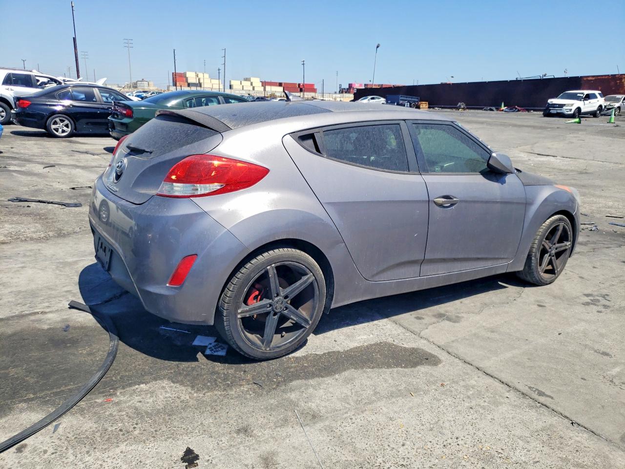 2014 Hyundai Veloster Base Gray vin: KMHTC6AD9EU183676