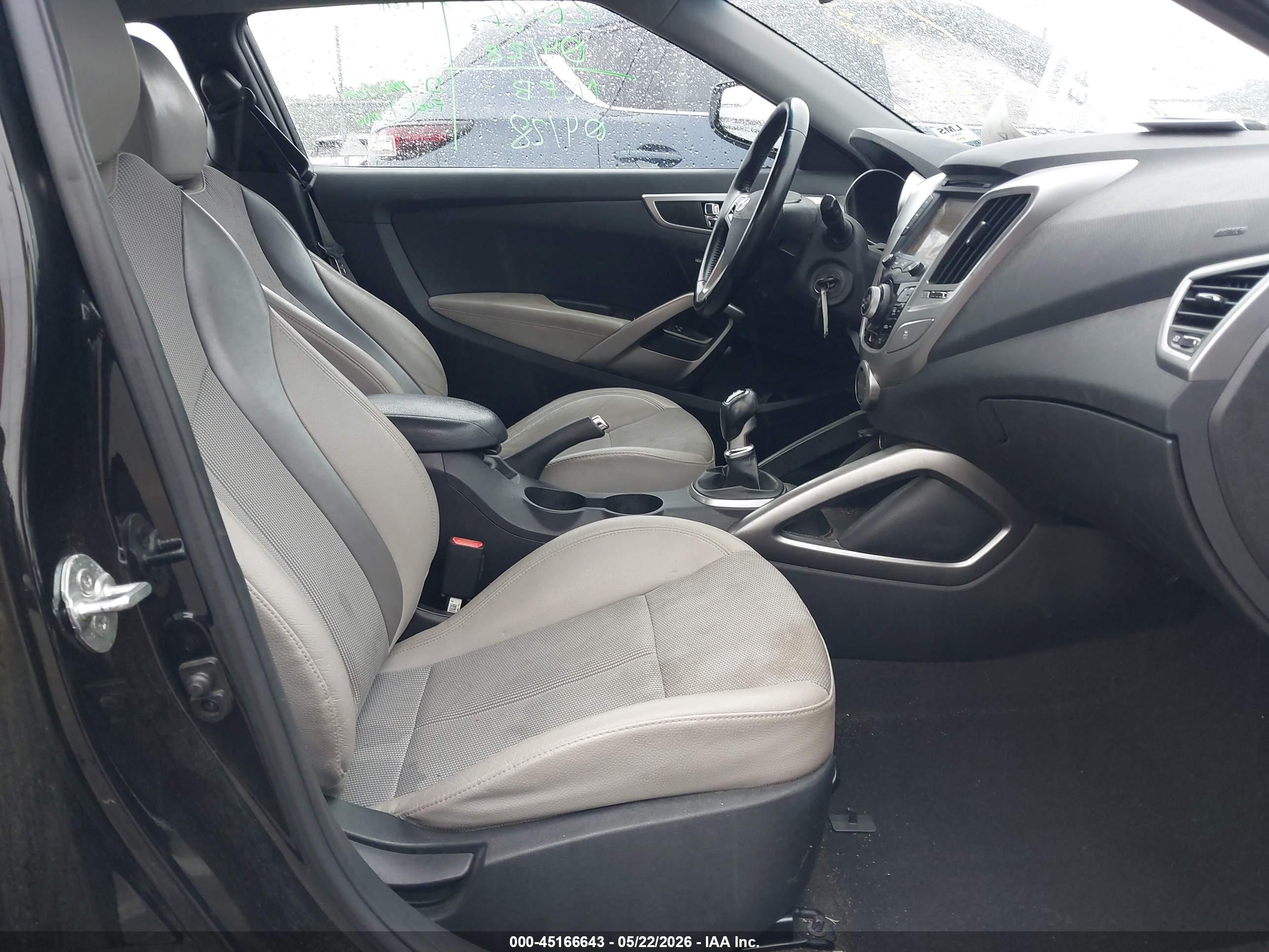 2014 Hyundai Veloster Base W/gray Черный vin: KMHTC6AD9EU199148