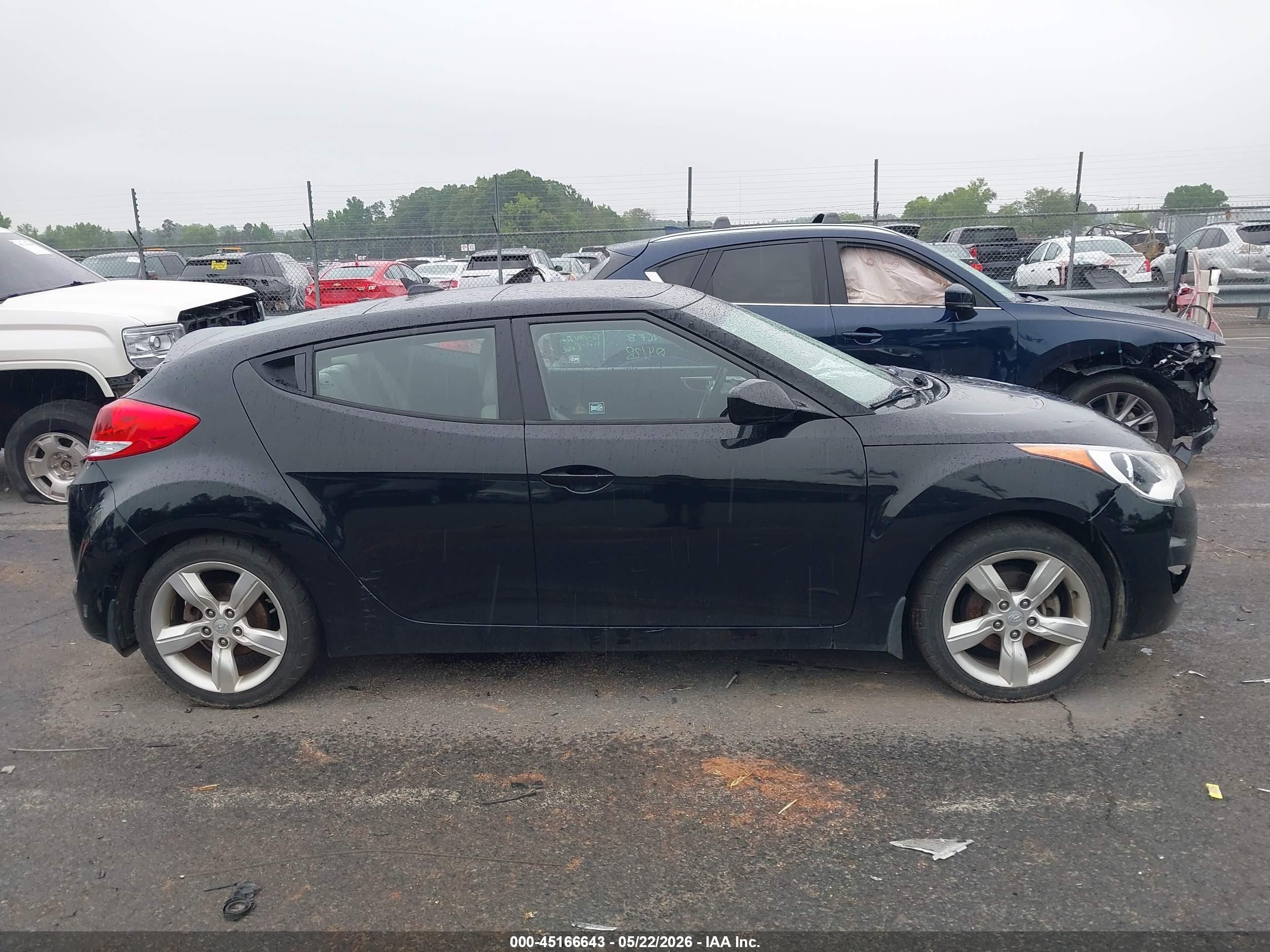 2014 Hyundai Veloster Base W/gray Черный vin: KMHTC6AD9EU199148