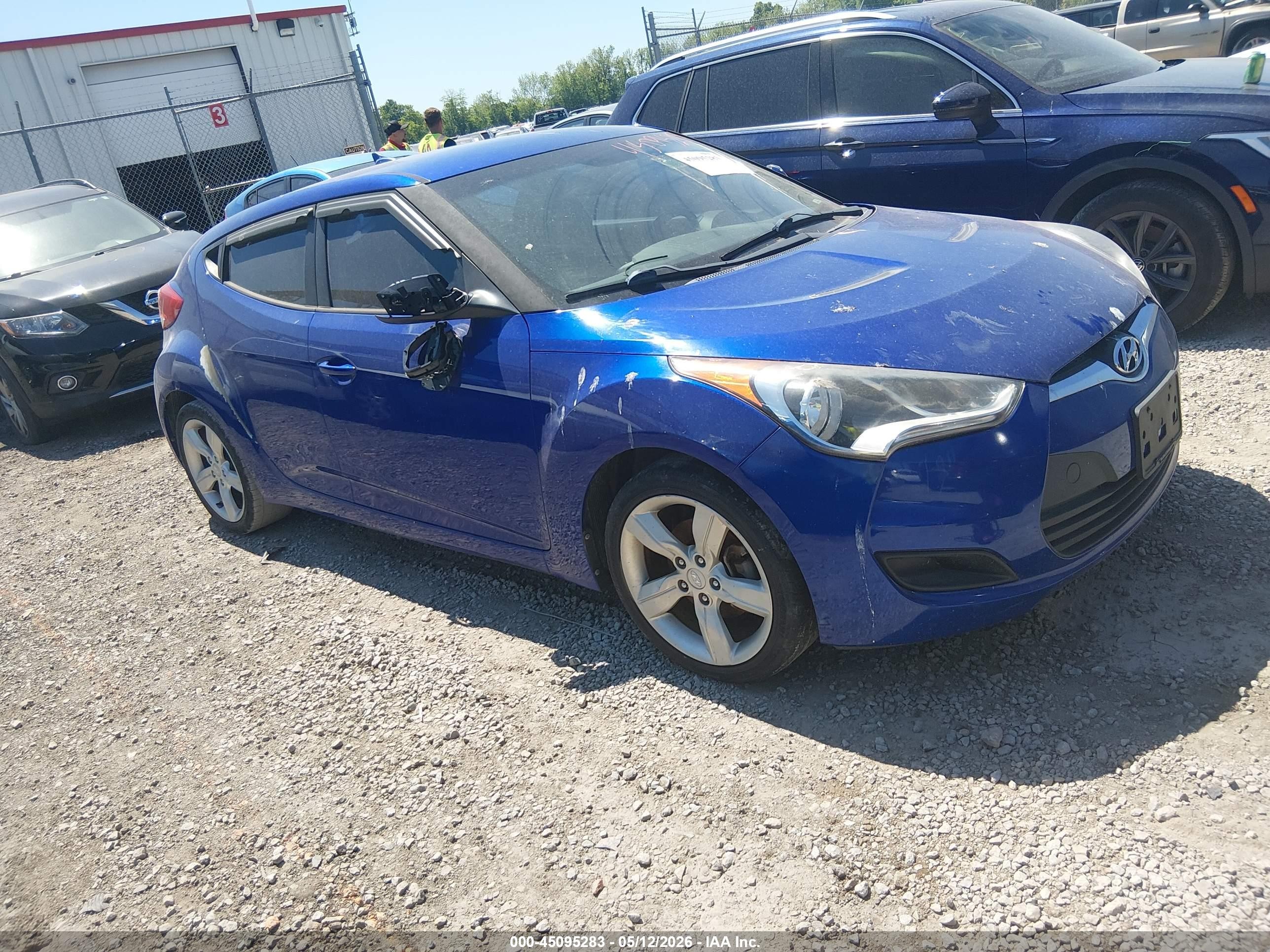 2014 Hyundai Veloster Base W/black Blue vin: KMHTC6AD9EU215087