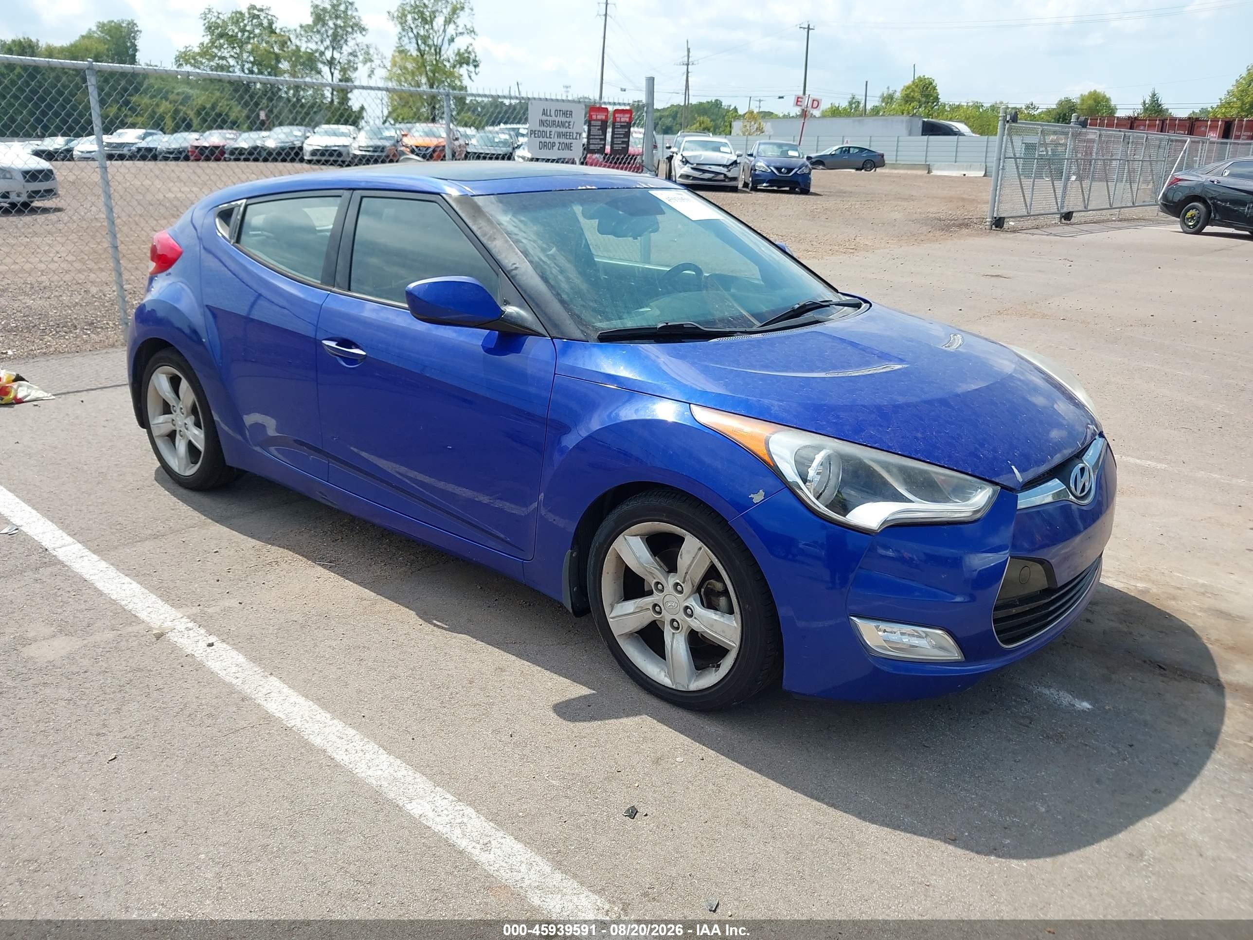 2014 Hyundai Veloster Base W/black Blue vin: KMHTC6AD9EU218250