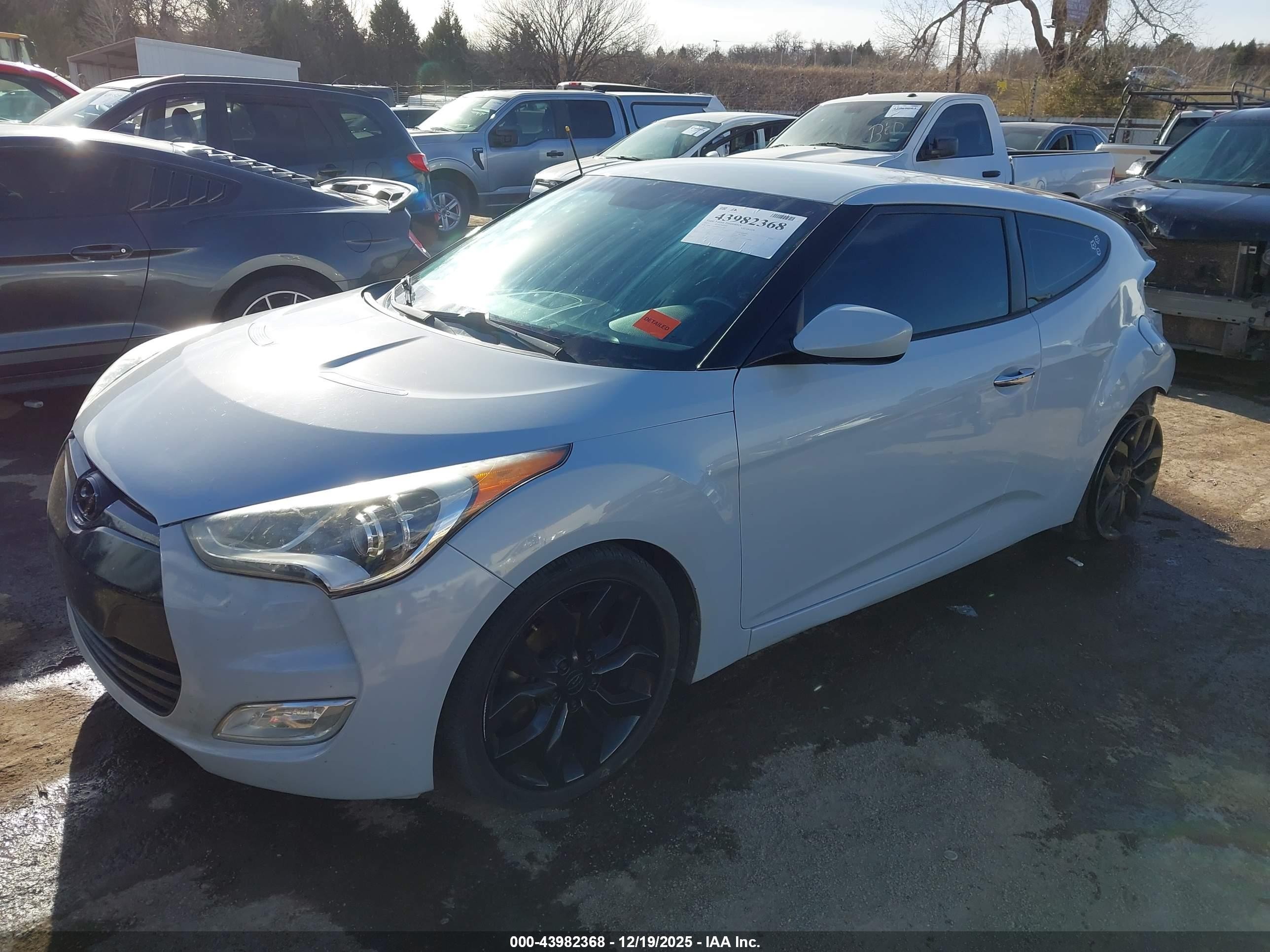 2015 Hyundai Veloster Flex Gray vin: KMHTC6AD9FU221411