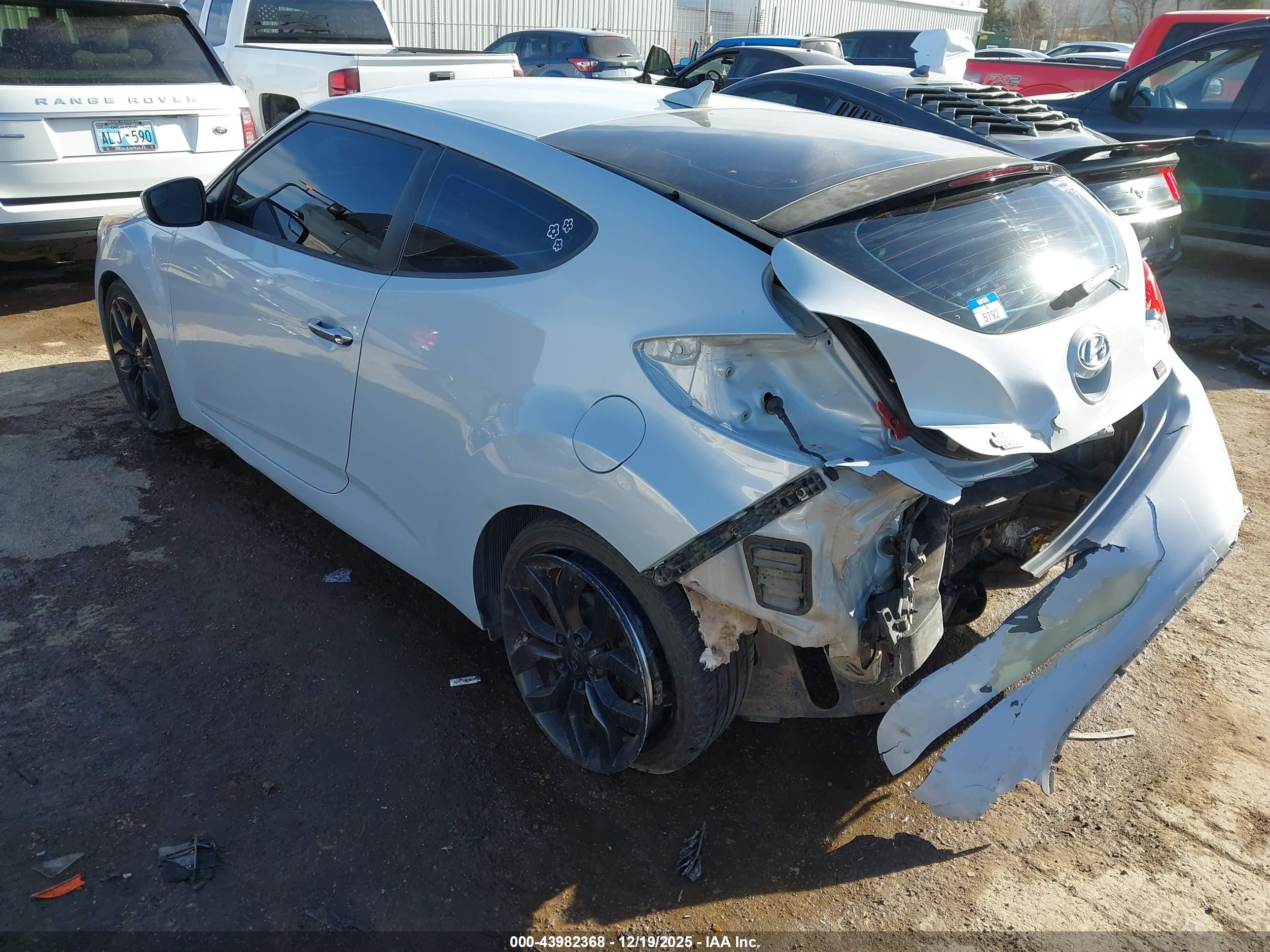 2015 Hyundai Veloster Flex Gray vin: KMHTC6AD9FU221411