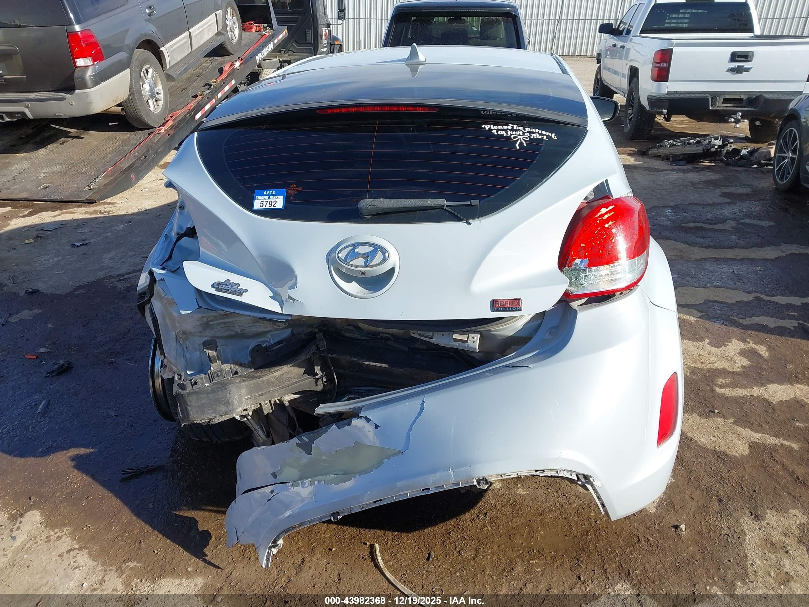 2015 Hyundai Veloster Flex Gray vin: KMHTC6AD9FU221411
