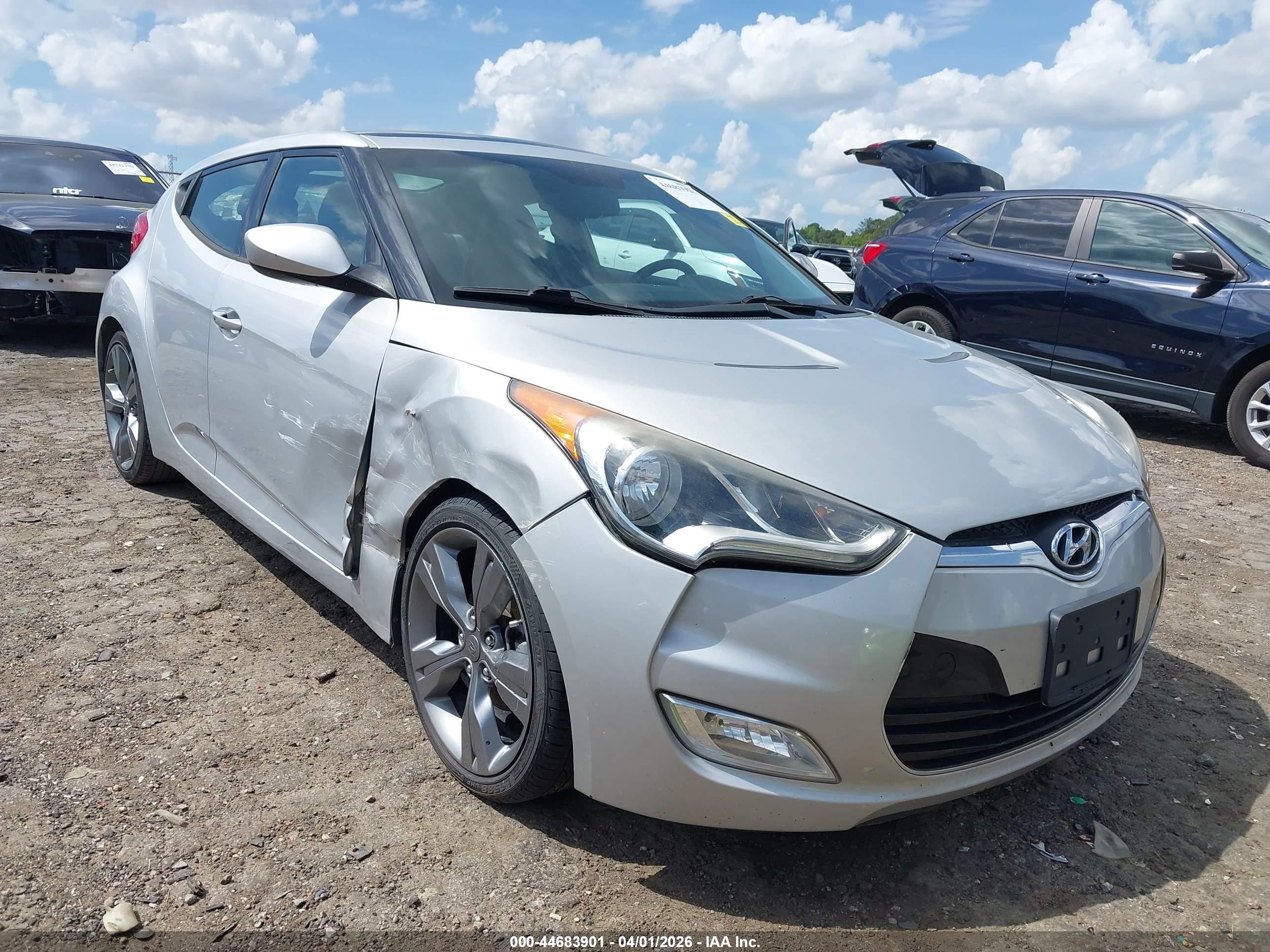 2015 Hyundai Veloster   Серый vin: KMHTC6AD9FU240251