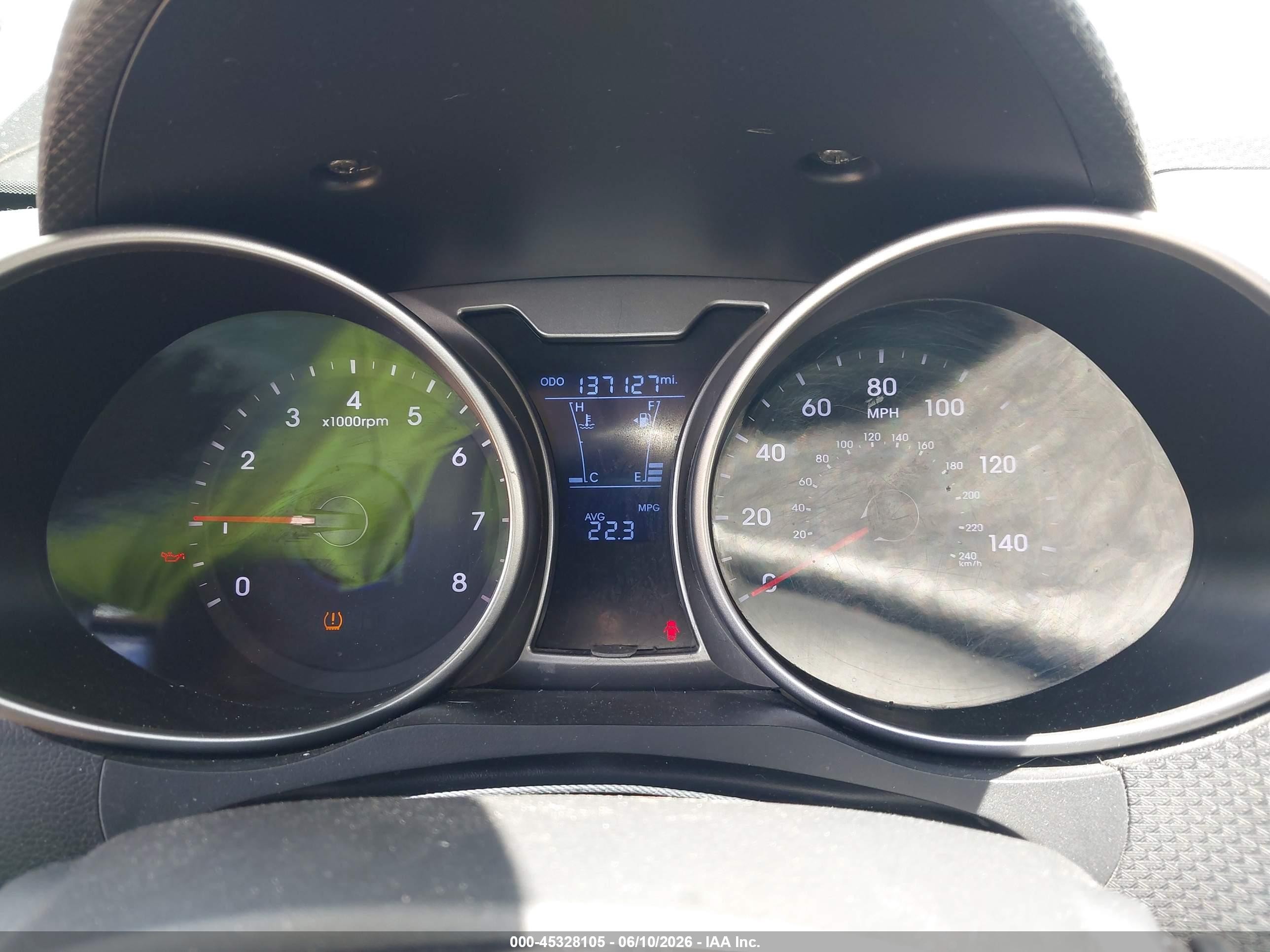 2015 Hyundai Veloster   Gray vin: KMHTC6AD9FU240279