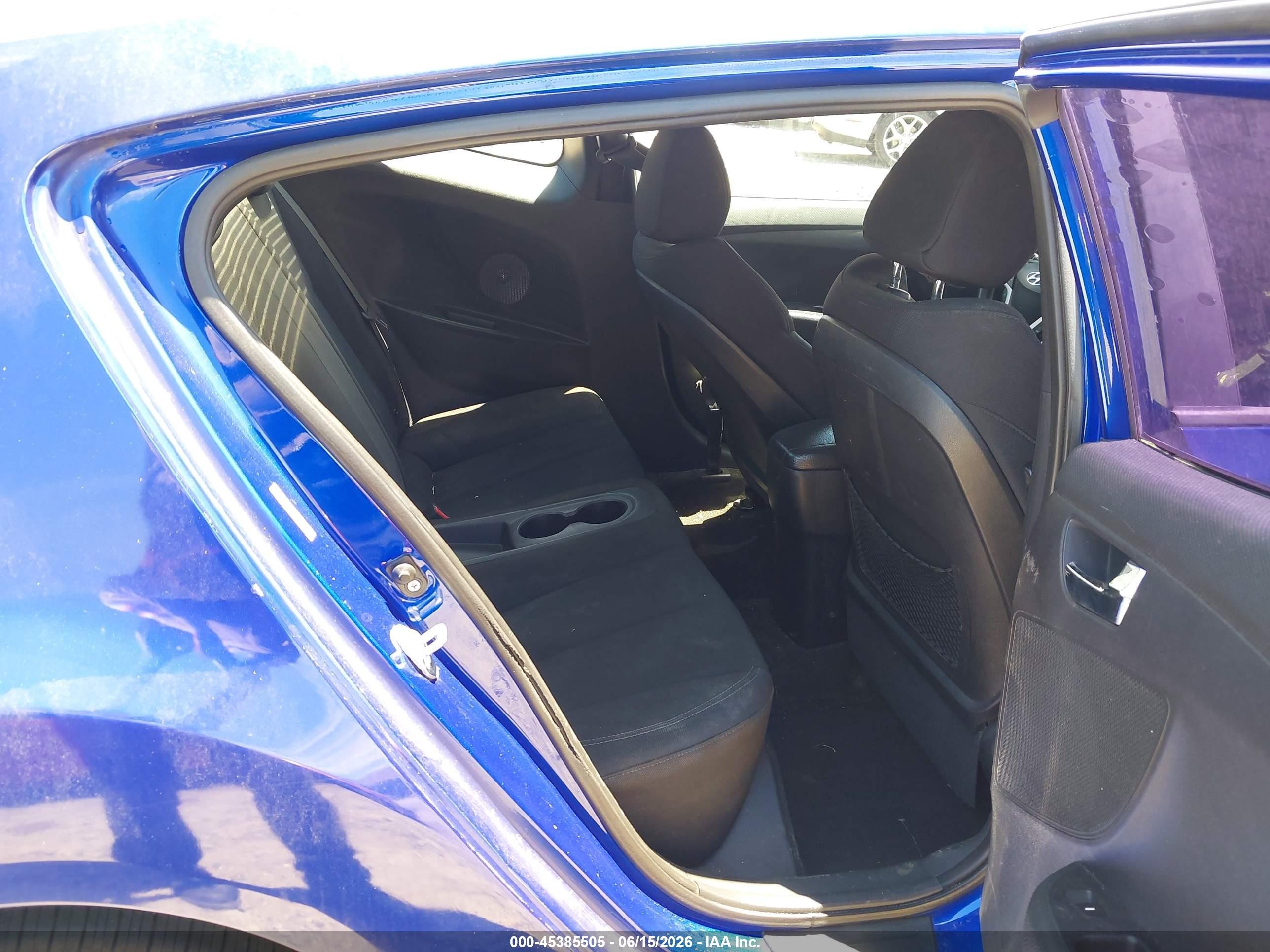 2012 Hyundai Veloster Base W/black Blue vin: KMHTC6ADXCU020709