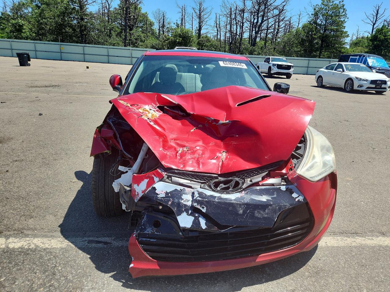 2012 Hyundai Veloster Base Red vin: KMHTC6ADXCU050812