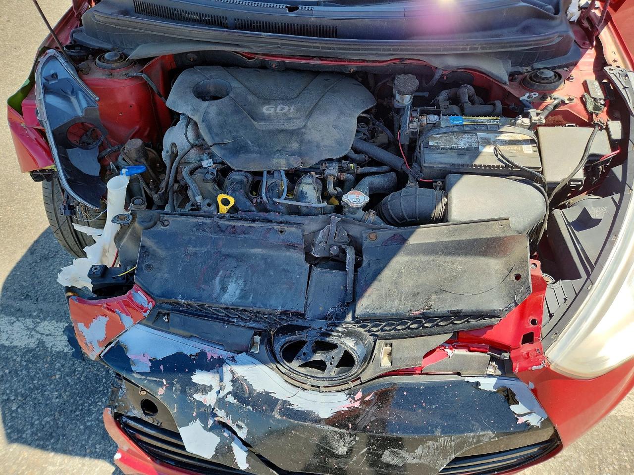 2012 Hyundai Veloster Base Red vin: KMHTC6ADXCU050812