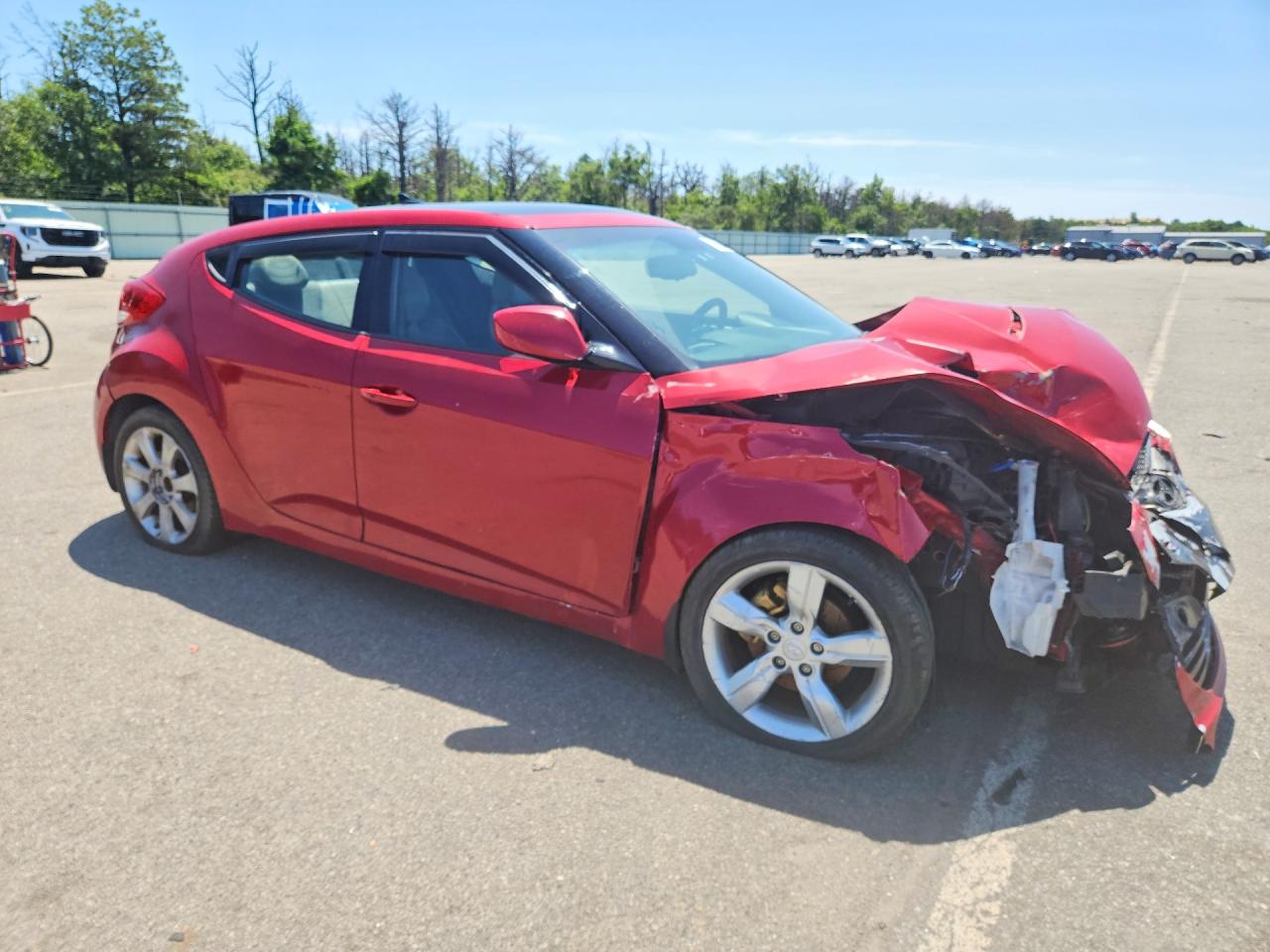 2012 Hyundai Veloster Base Red vin: KMHTC6ADXCU050812