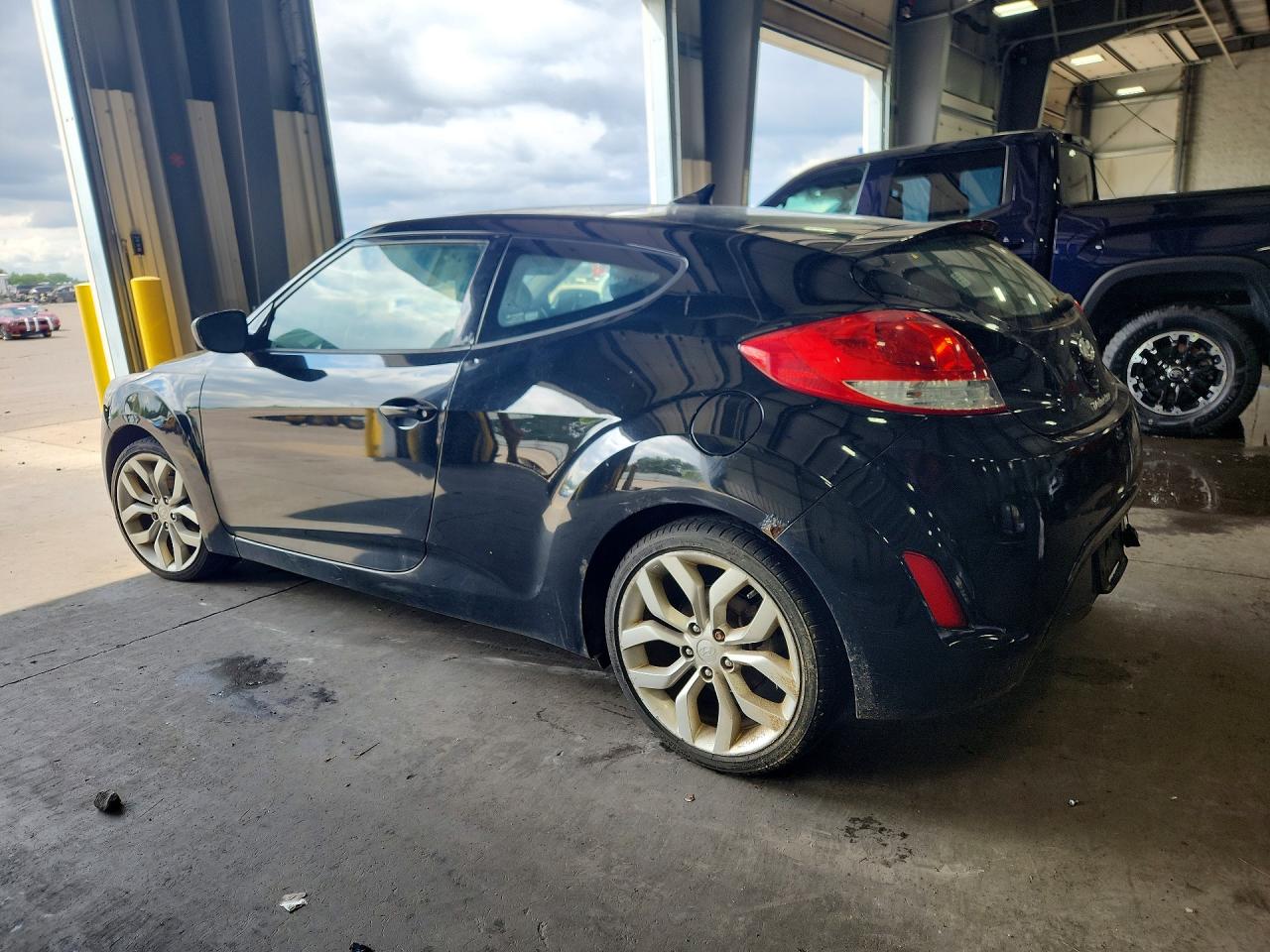 2012 Hyundai Veloster Black vin: KMHTC6ADXCU061714