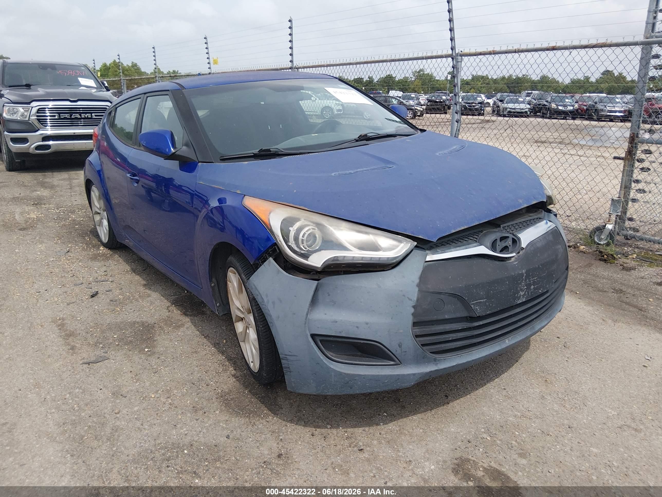 2012 Hyundai Veloster Base W/black Blue vin: KMHTC6ADXCU072325