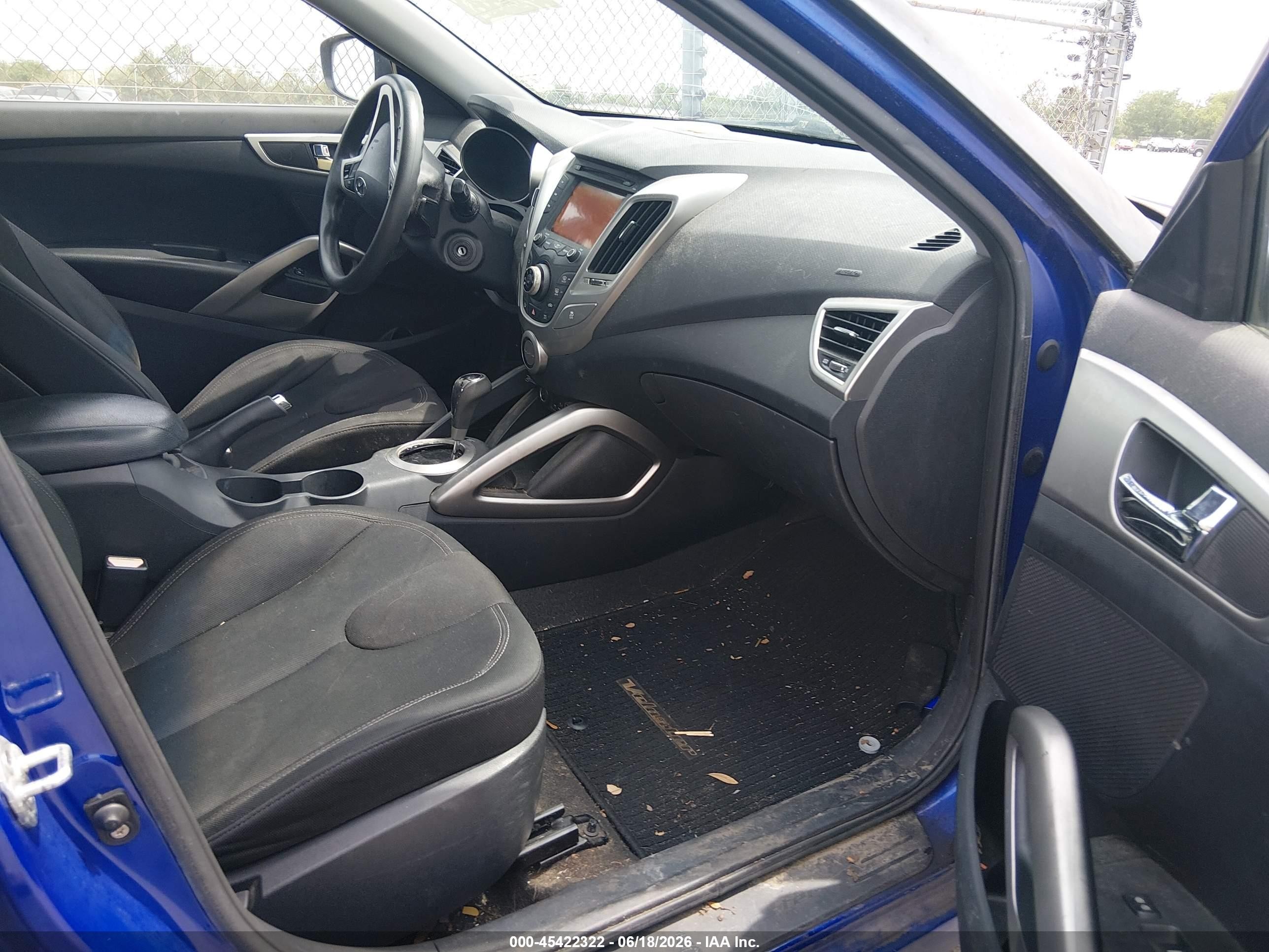 2012 Hyundai Veloster Base W/black Blue vin: KMHTC6ADXCU072325