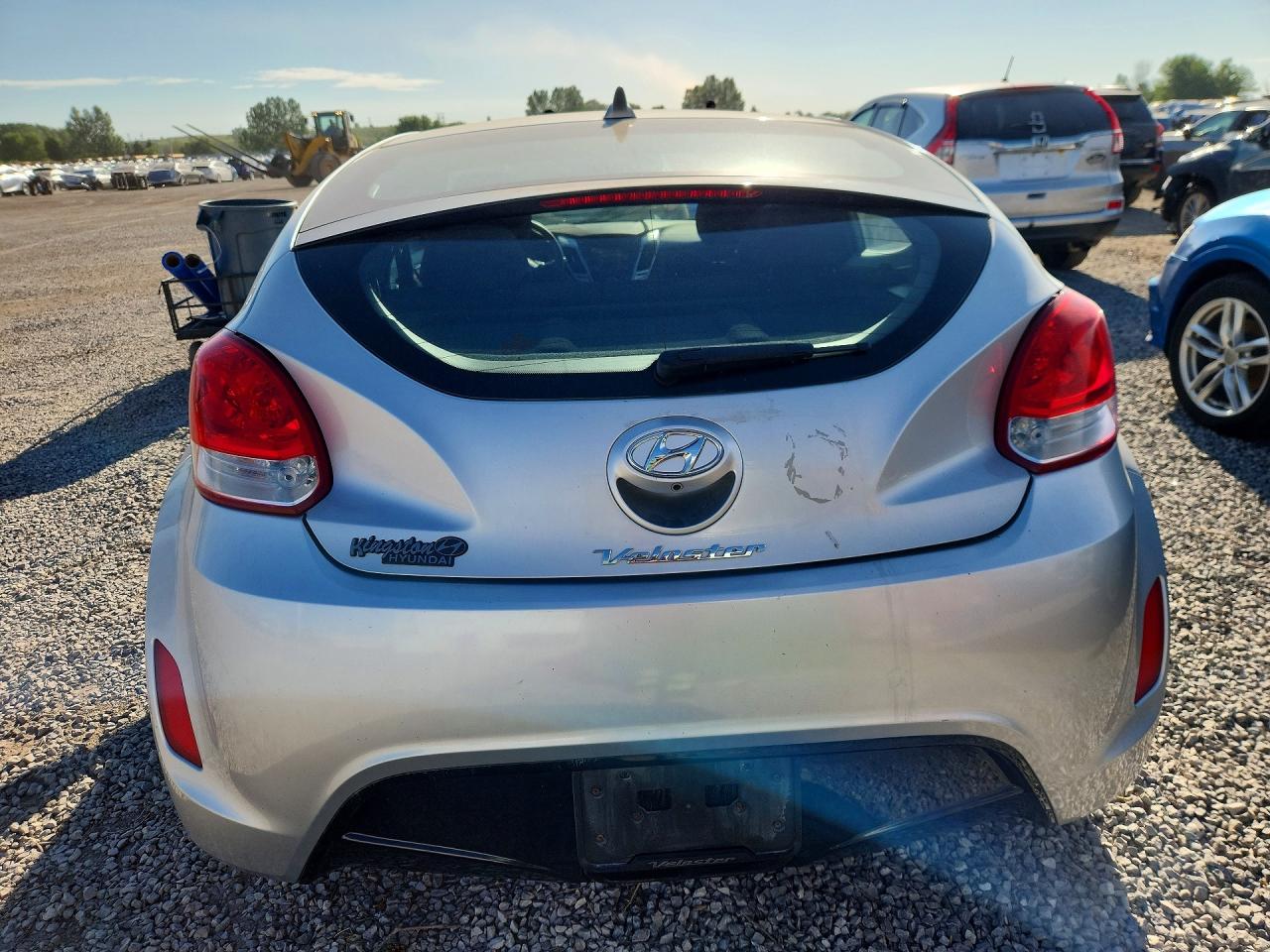 2012 Hyundai Veloster Base Silver vin: KMHTC6ADXCU081316
