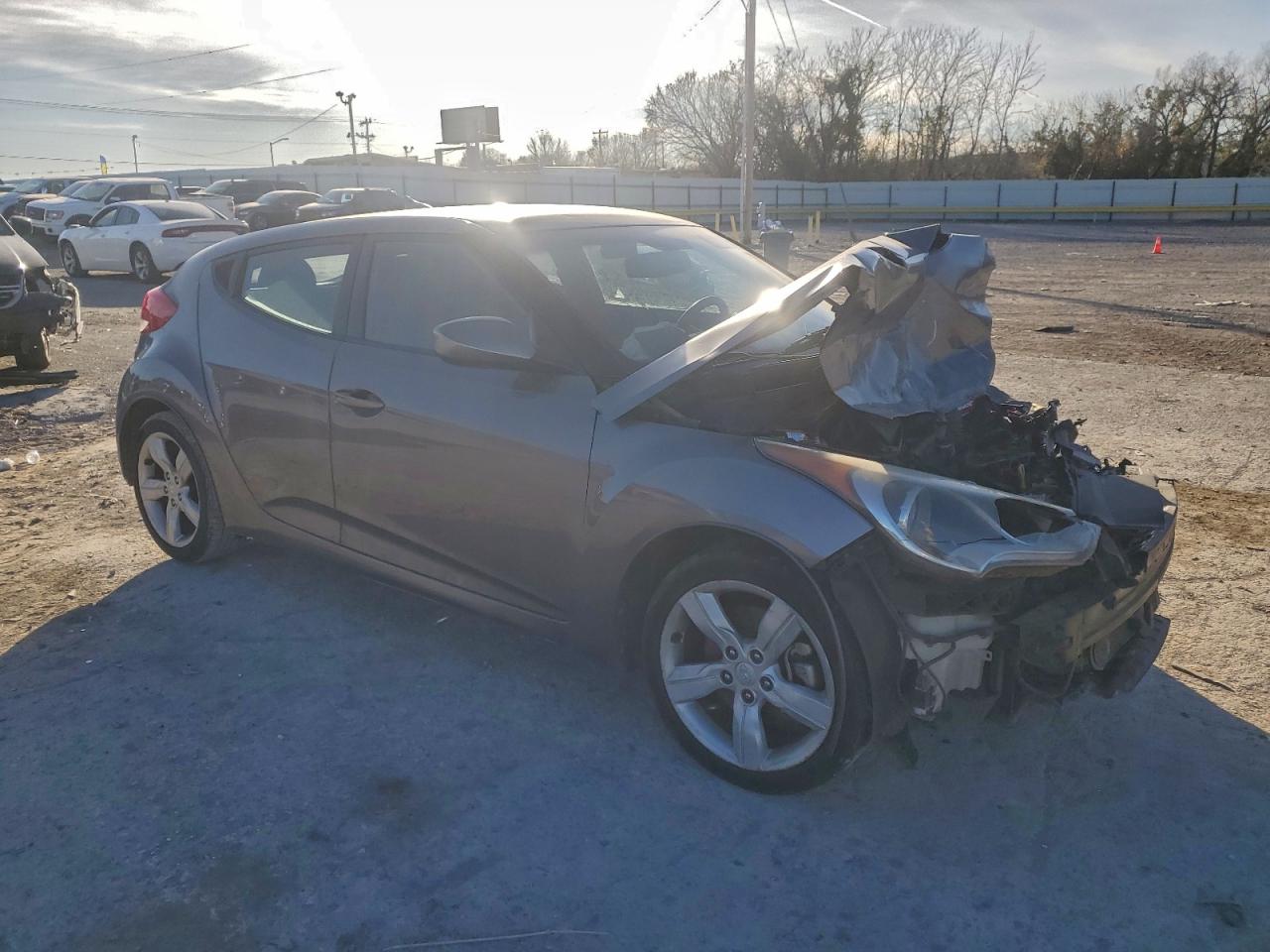 2013 Hyundai Veloster Charcoal vin: KMHTC6ADXDU095122