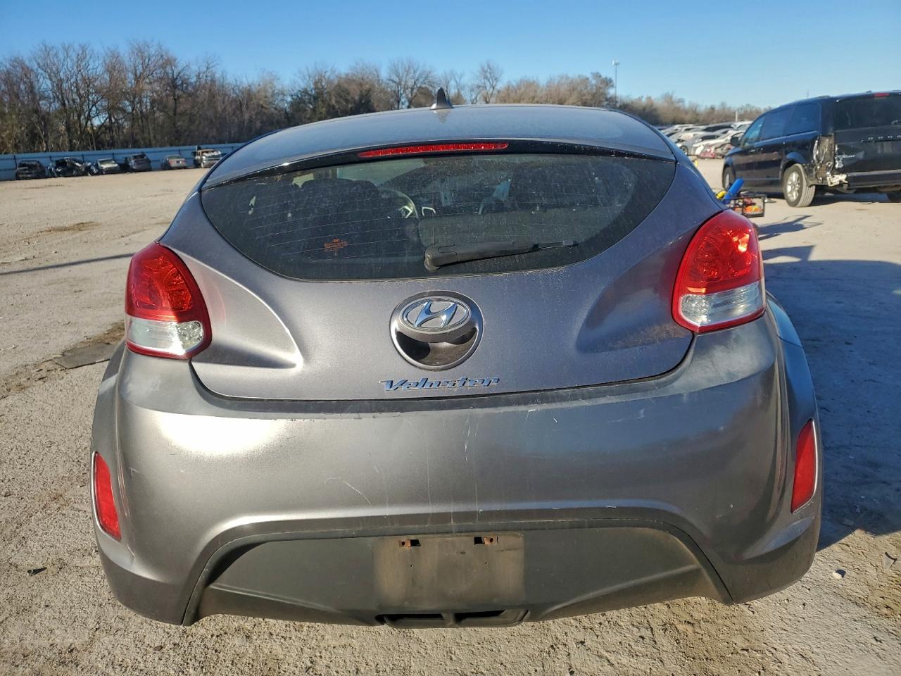 2013 Hyundai Veloster Charcoal vin: KMHTC6ADXDU095122