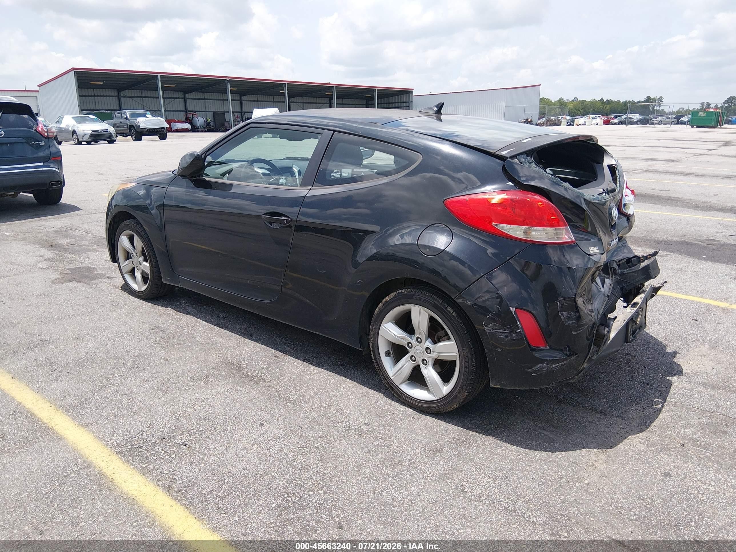 2013 Hyundai Veloster Base W/black Black vin: KMHTC6ADXDU103333