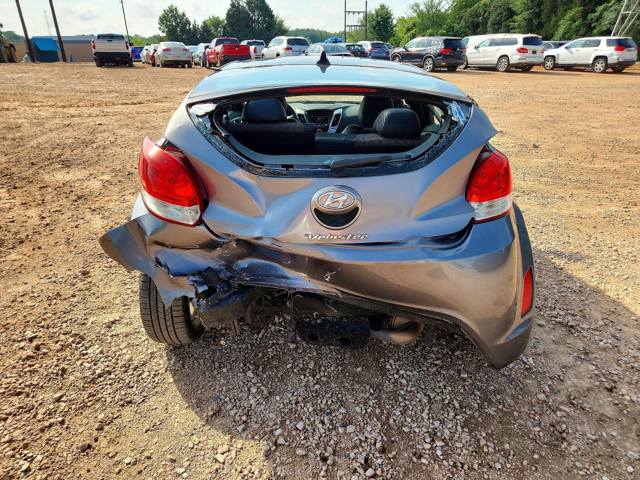 2013 Hyundai Veloster Base Gray vin: KMHTC6ADXDU137322