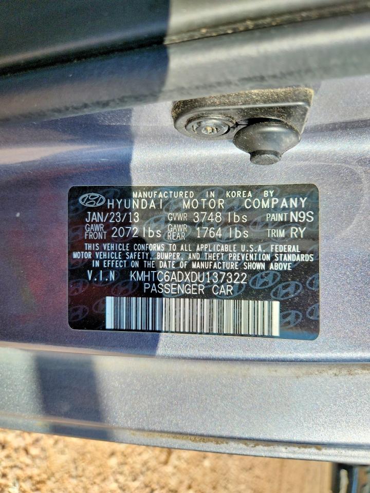 2013 Hyundai Veloster Base Gray vin: KMHTC6ADXDU137322
